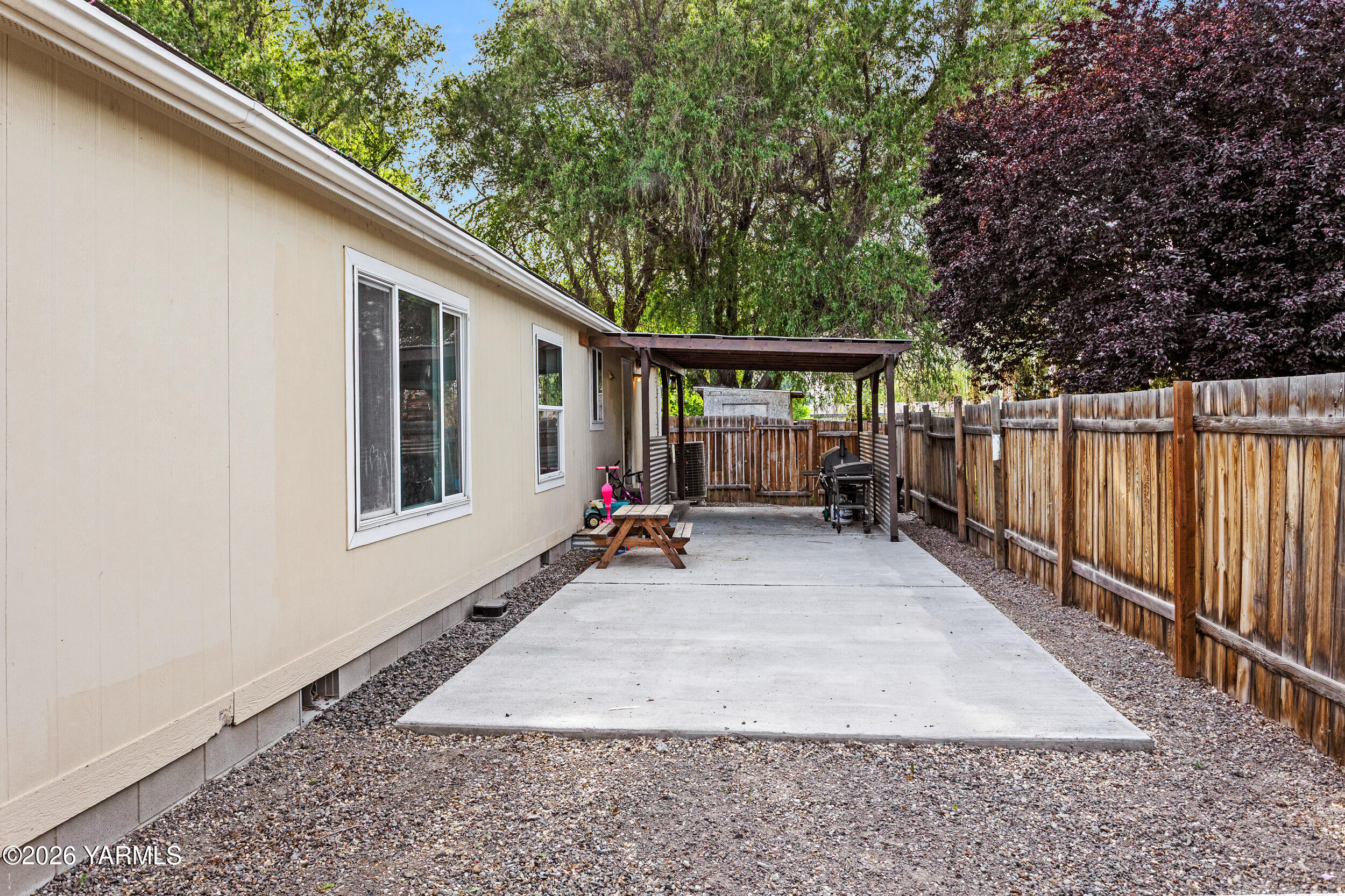 111 Goose Haven Ln