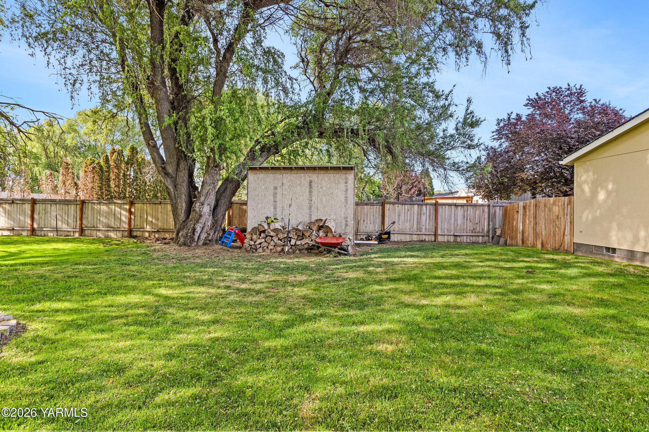 111 Goose Haven Ln