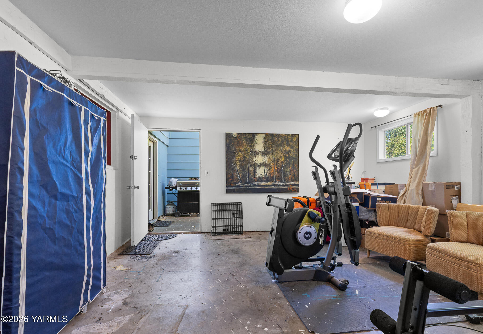 221 N 32nd Ave