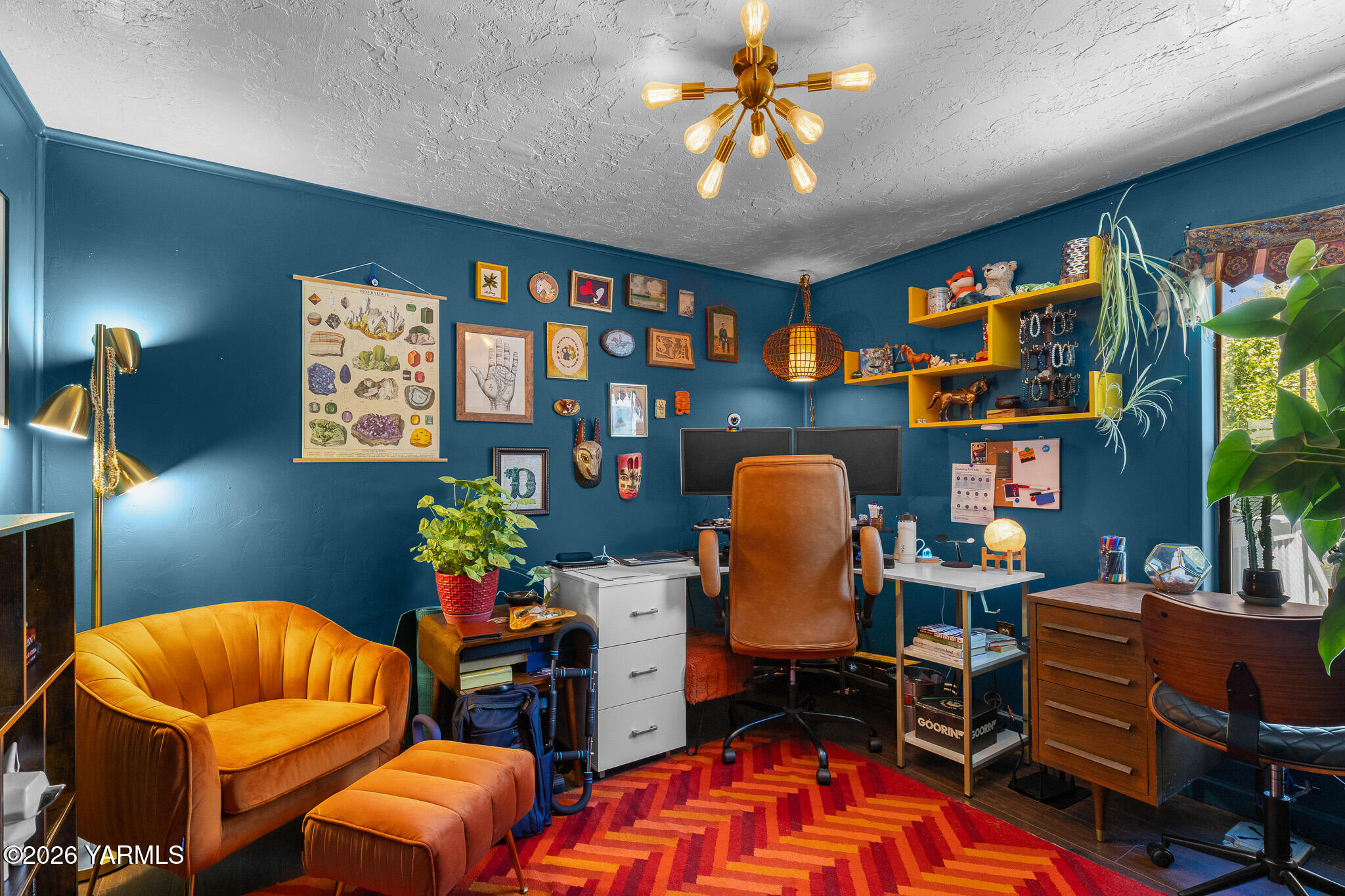 221 N 32nd Ave