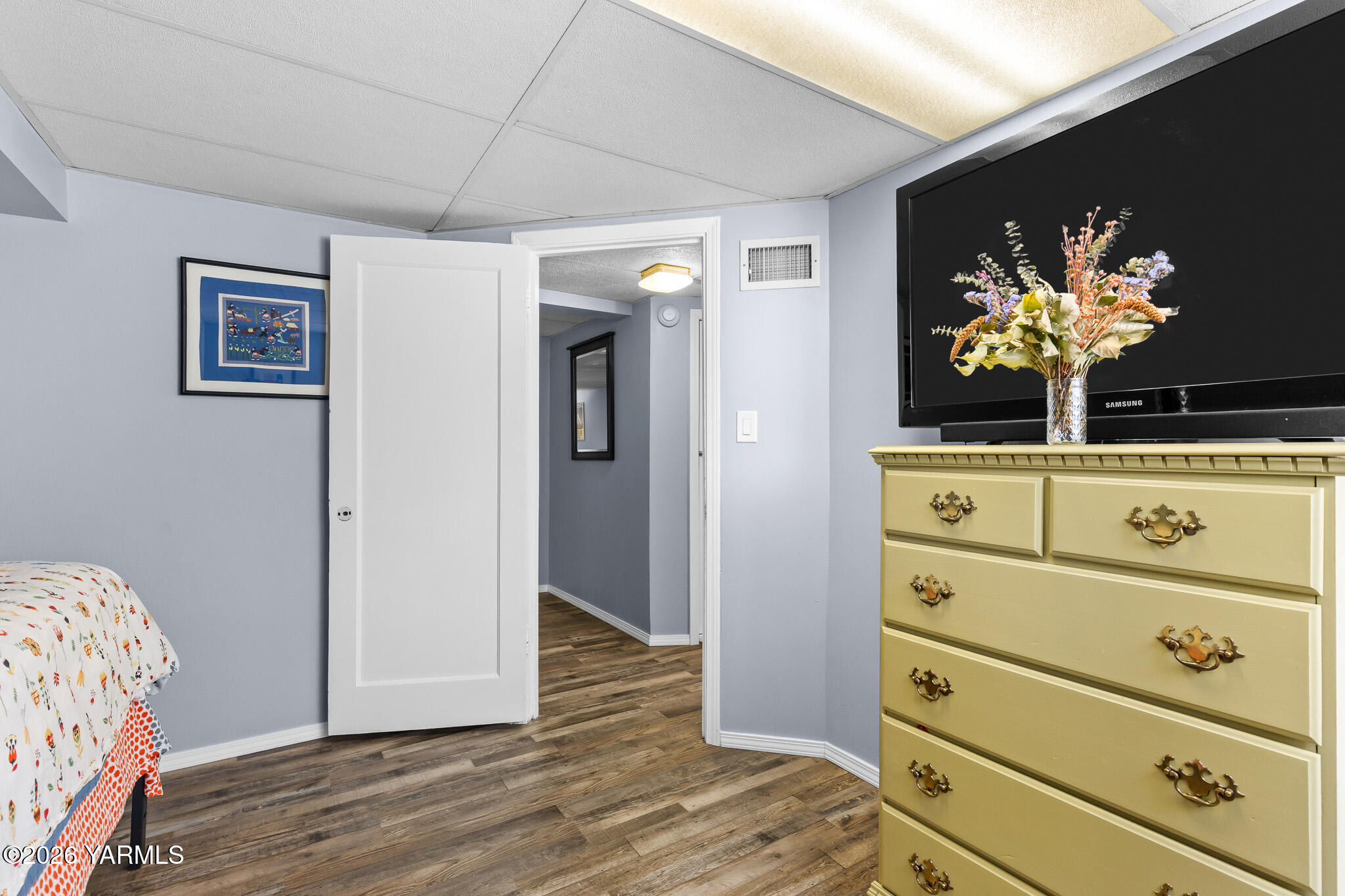 221 N 32nd Ave