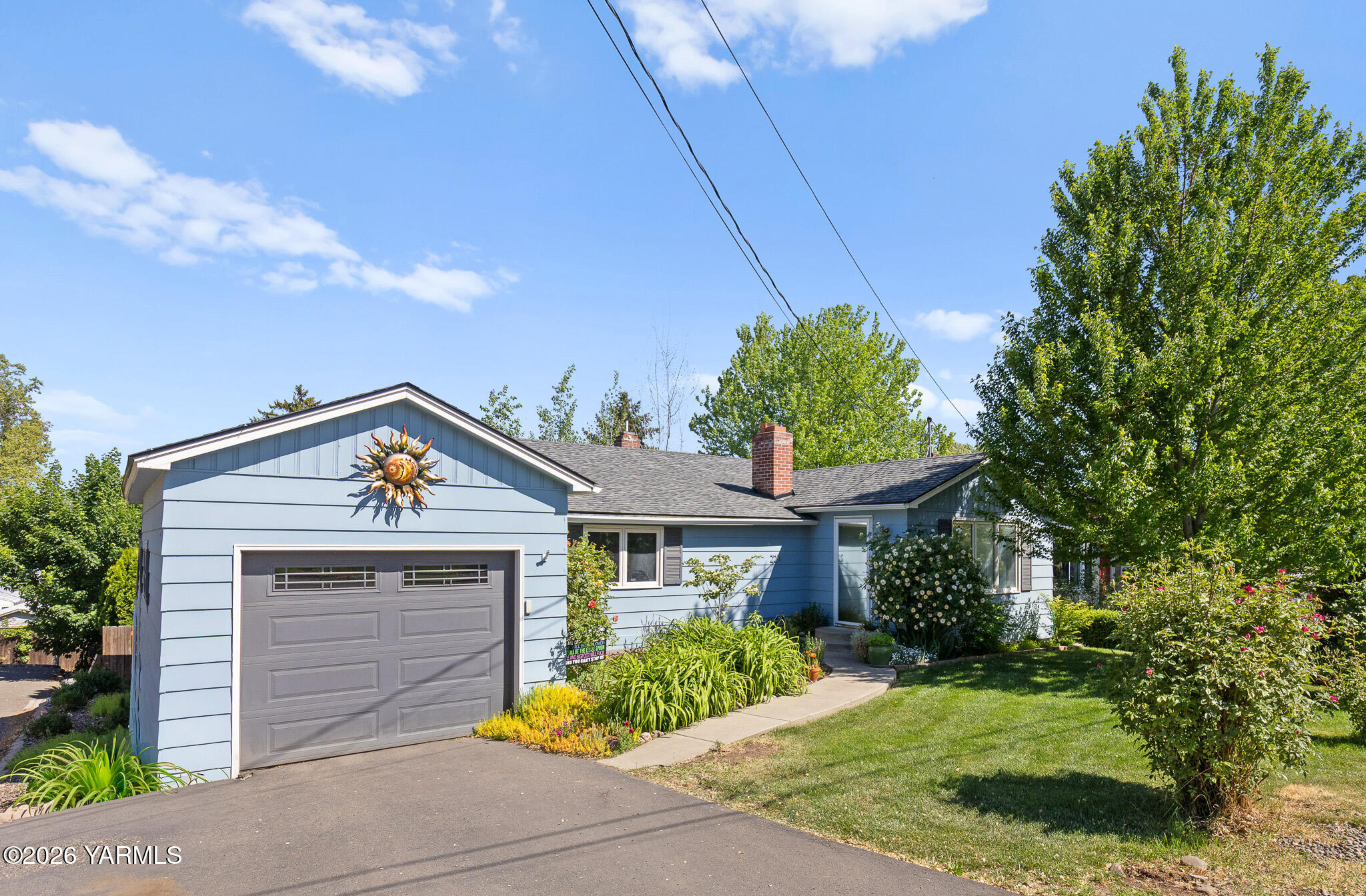 221 N 32nd Ave