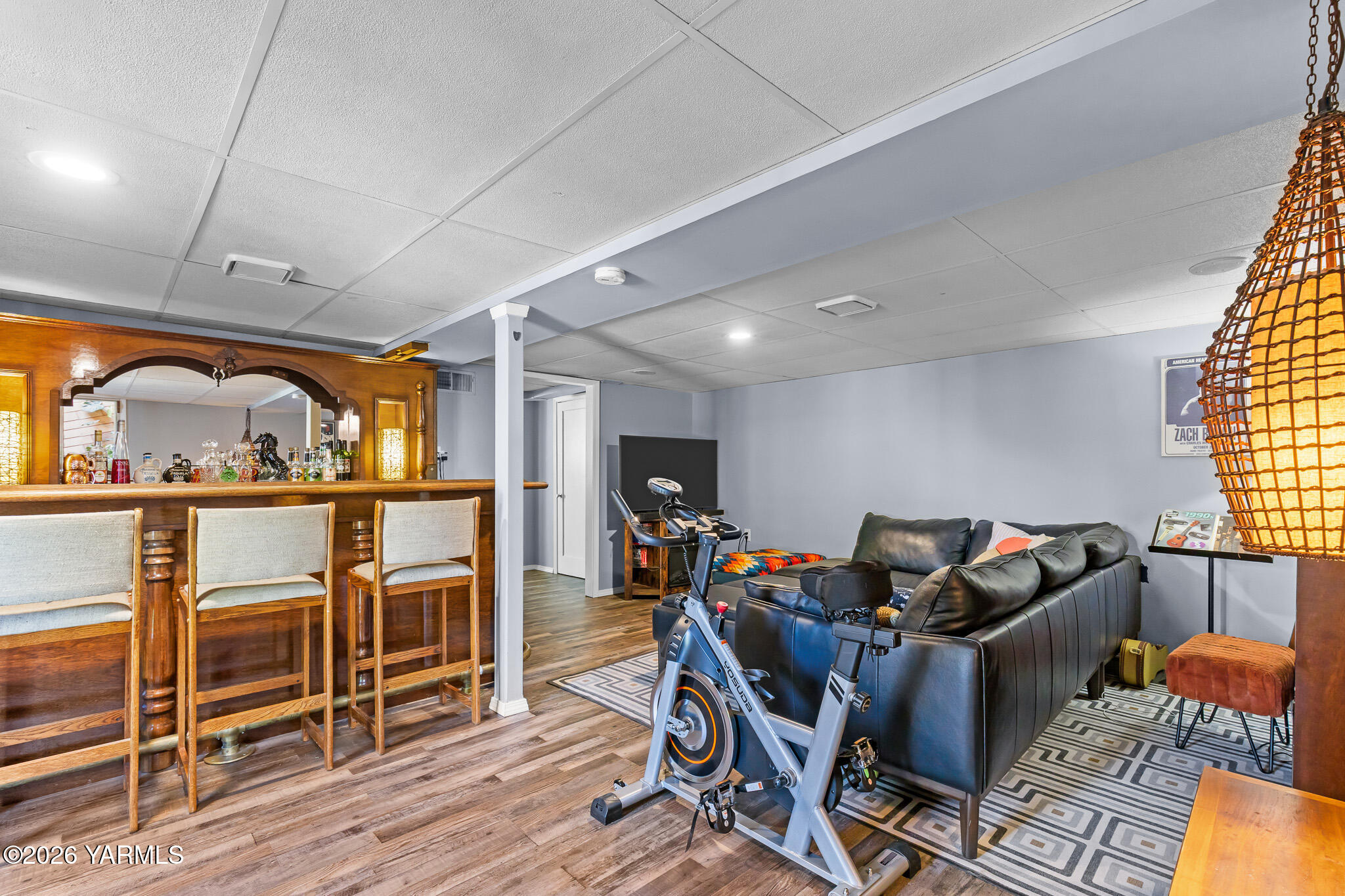 221 N 32nd Ave