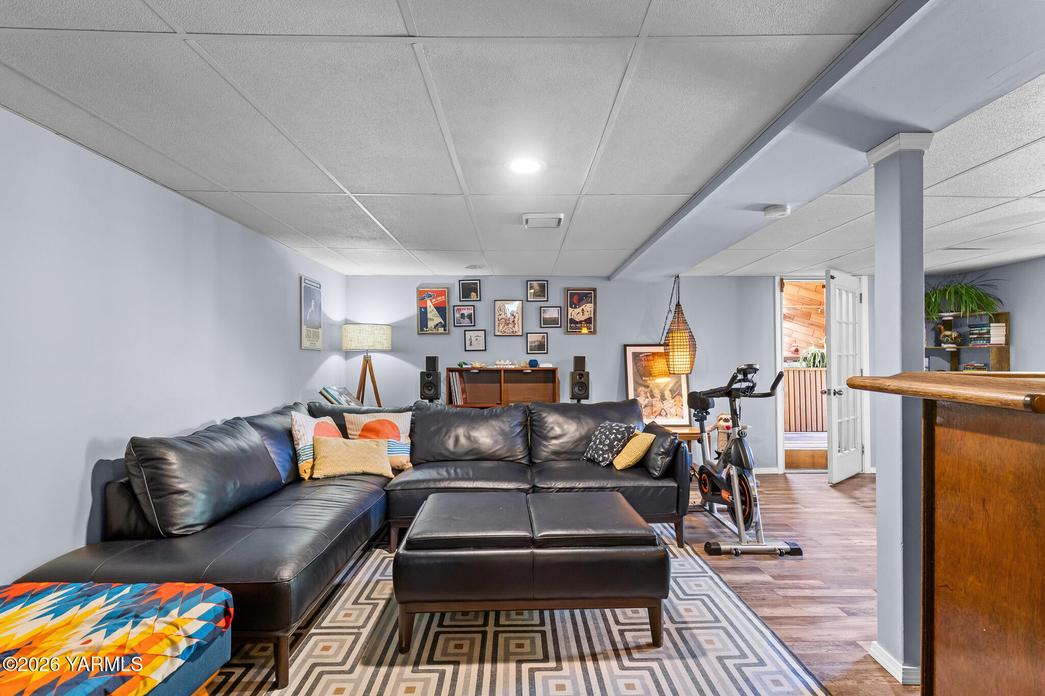 221 N 32nd Ave