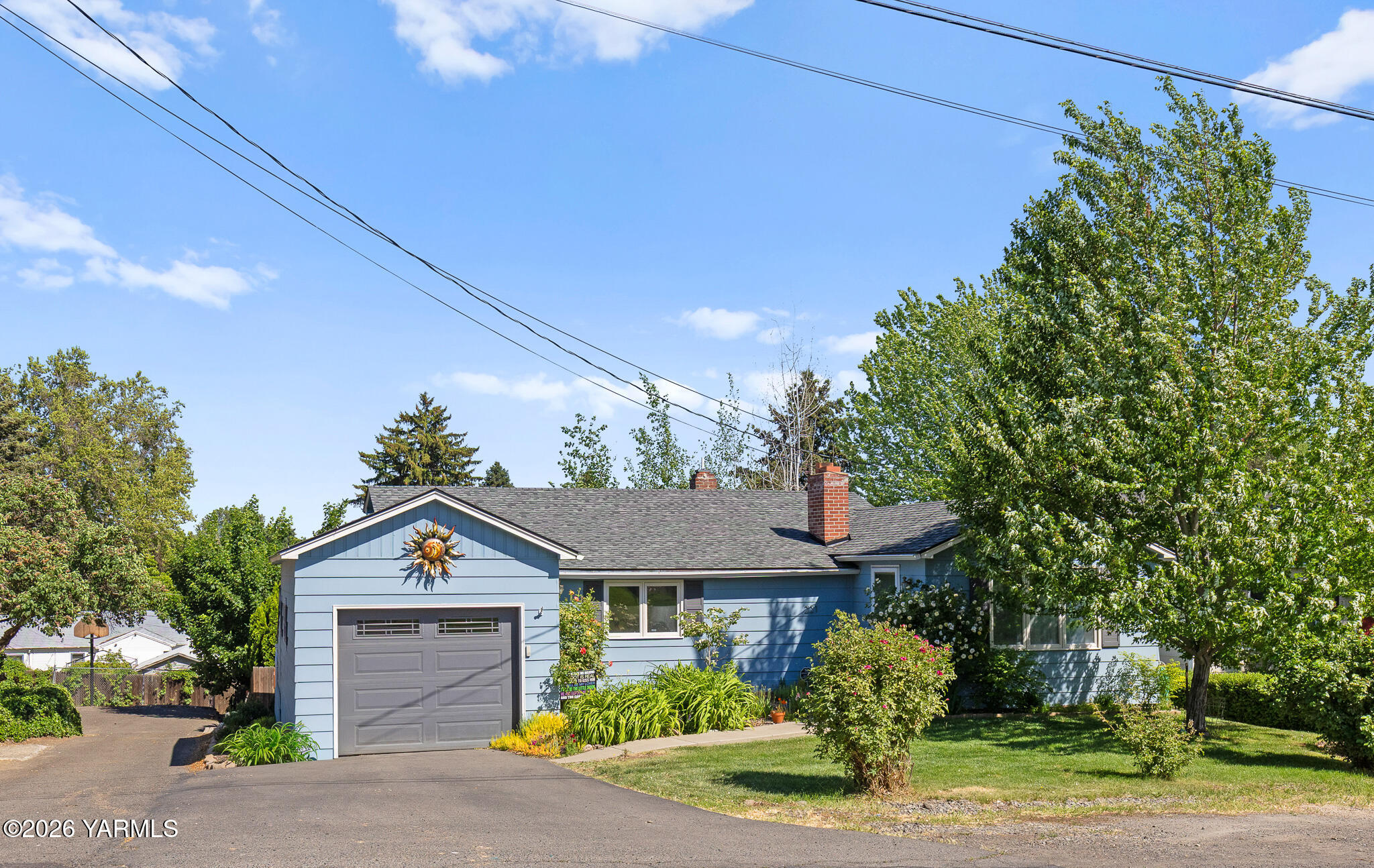 221 N 32nd Ave