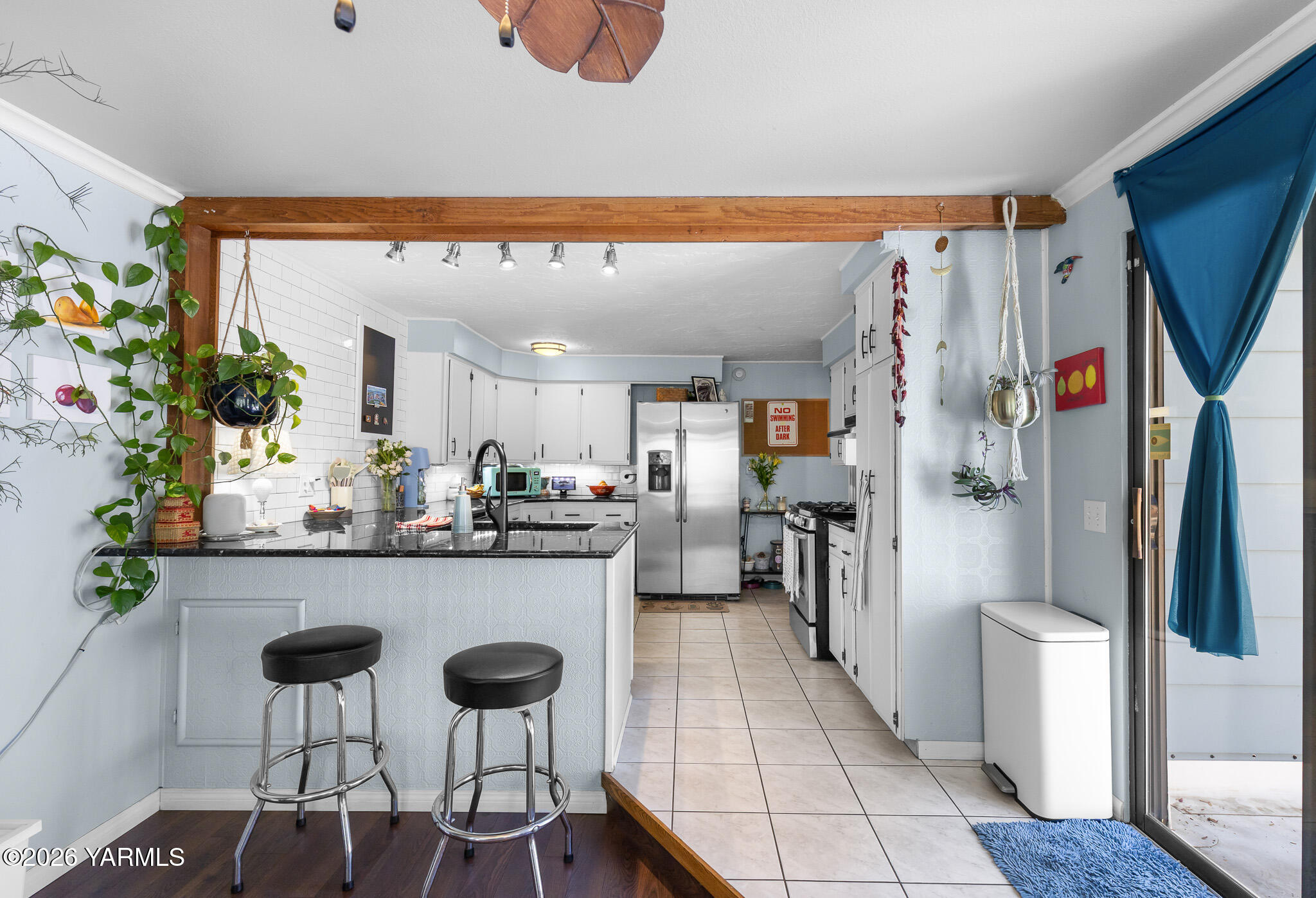 221 N 32nd Ave
