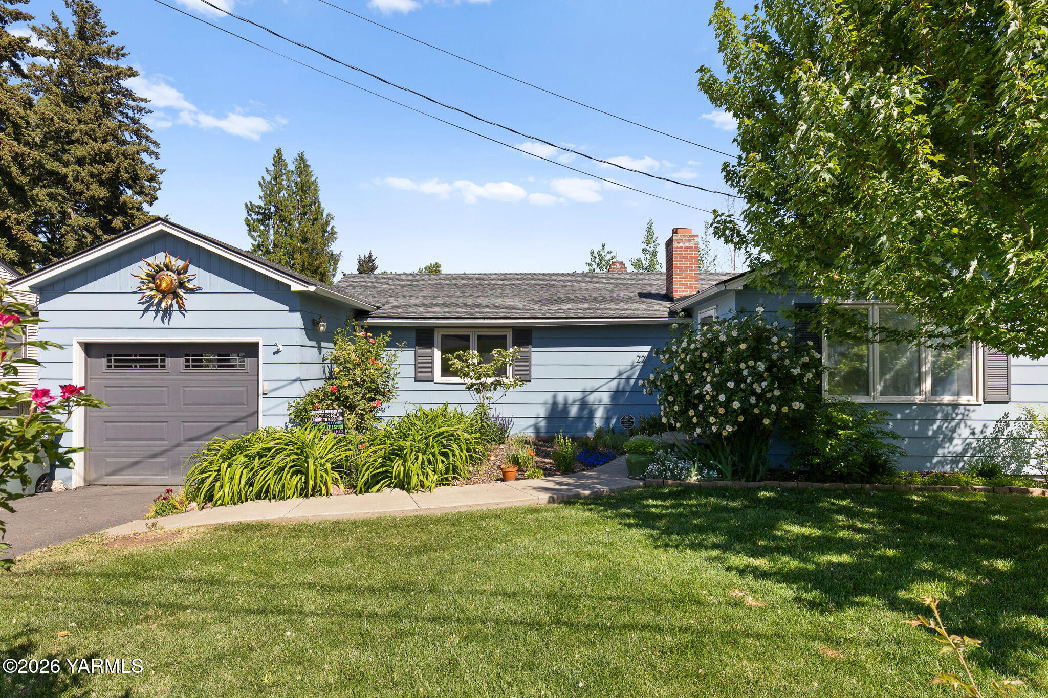 221 N 32nd Ave