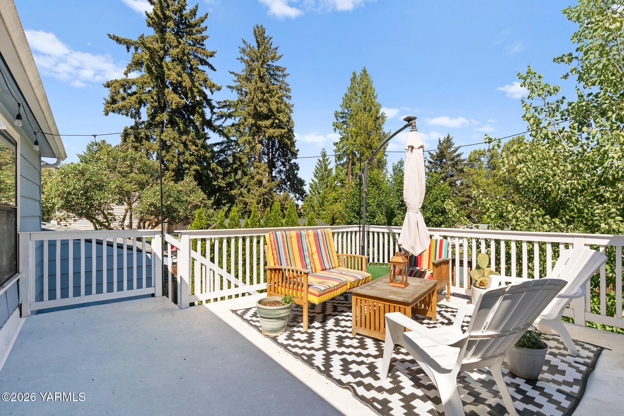 221 N 32nd Ave