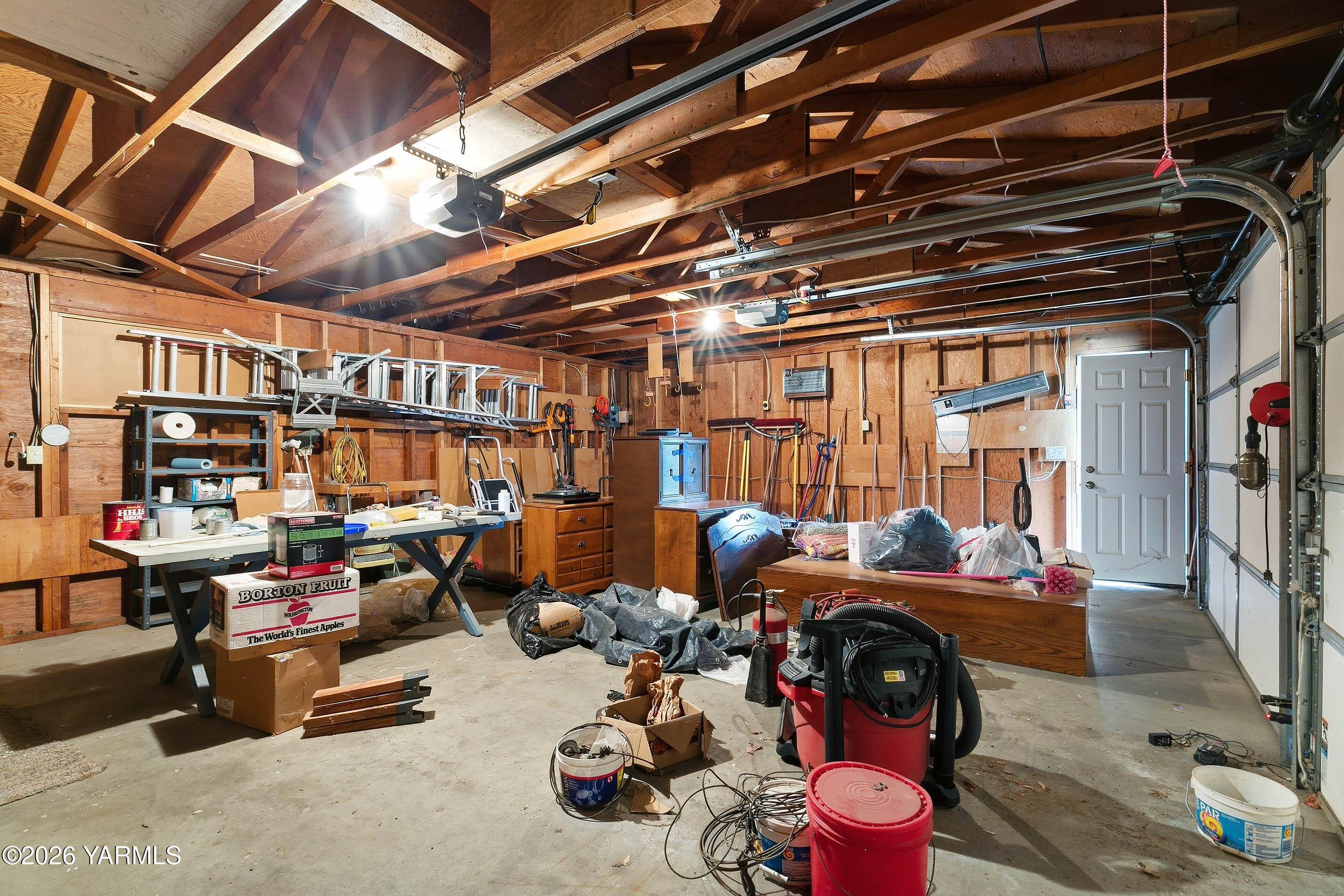 1208 S 28th Ave