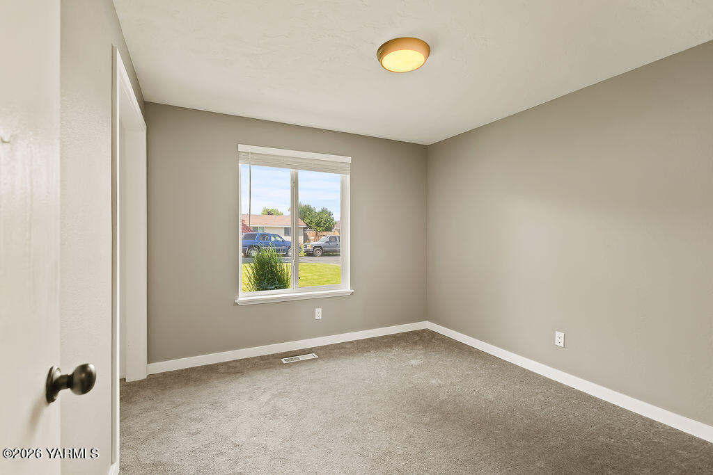 1301 Hamilton Ave