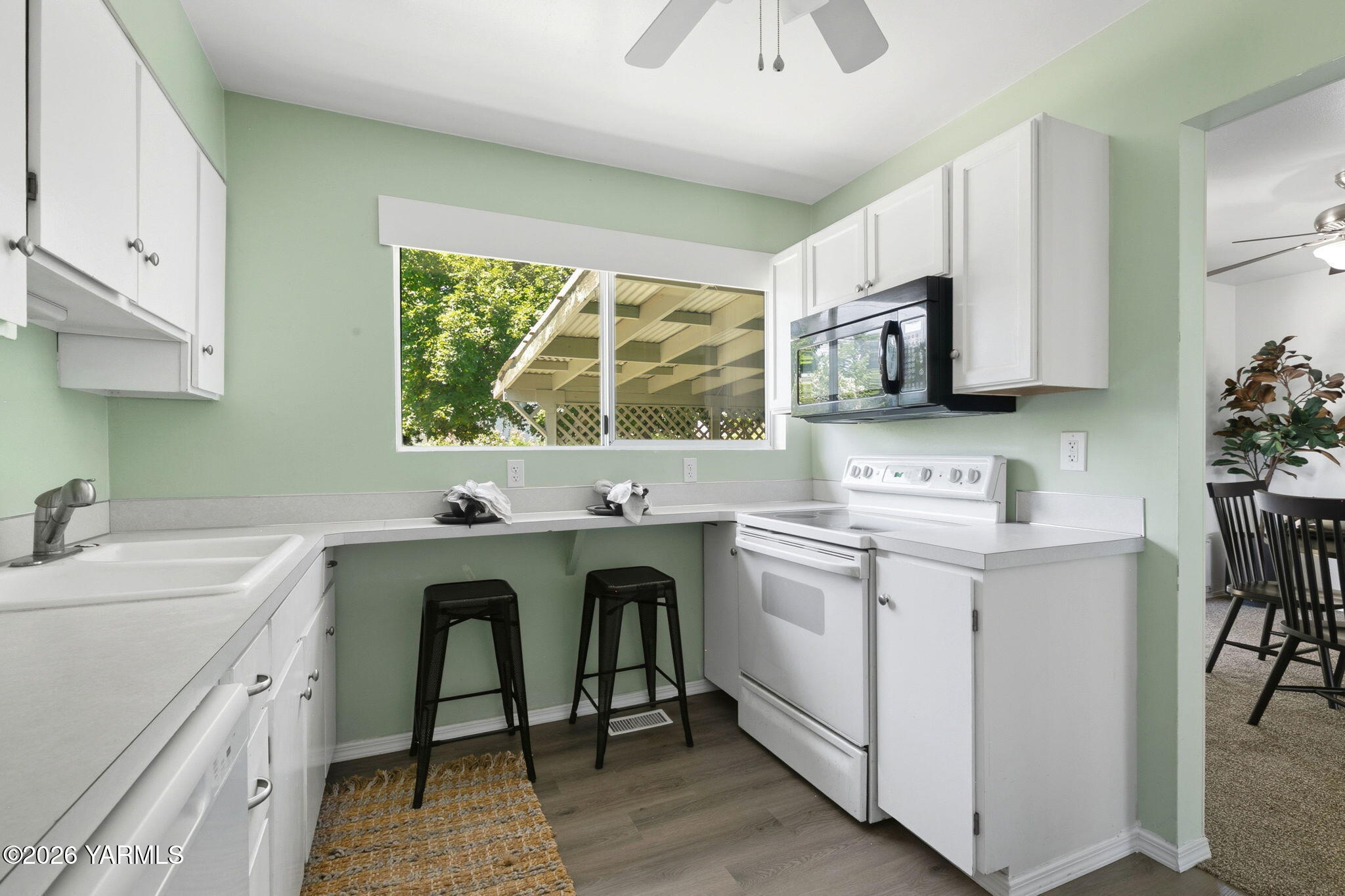 222 S 65th Ave