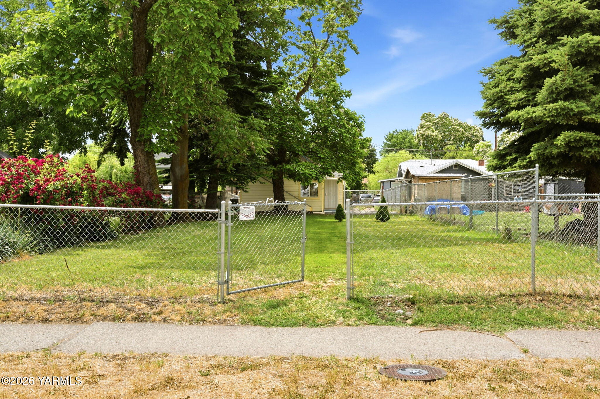 204 N 9th St