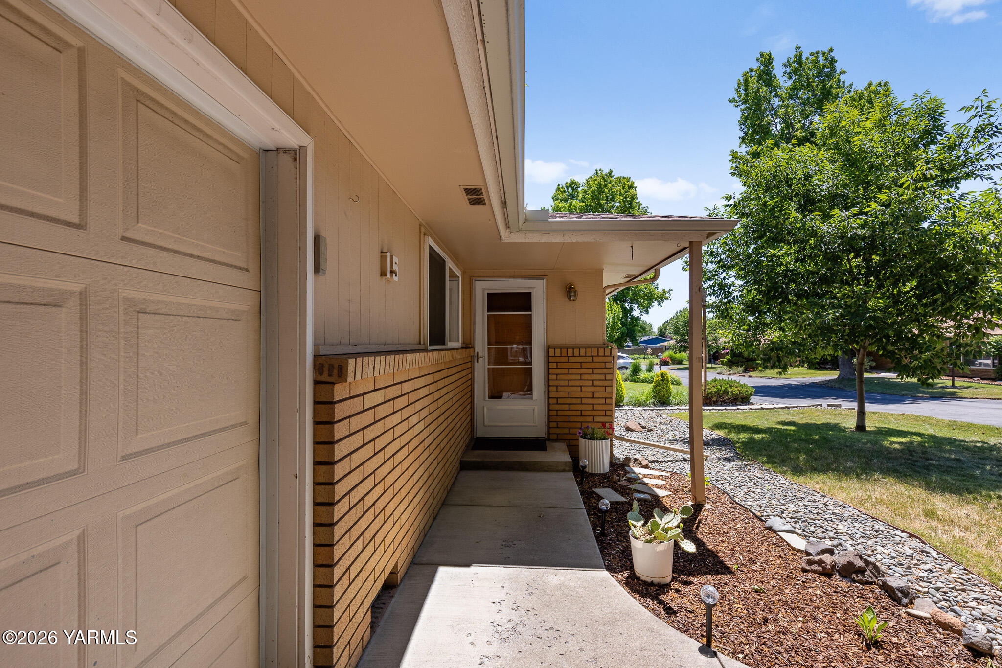 7606 Summitview Ave Unit: #15