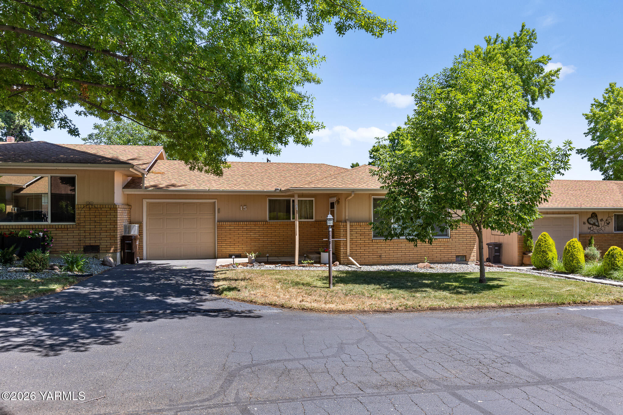7606 Summitview Ave Unit: #15