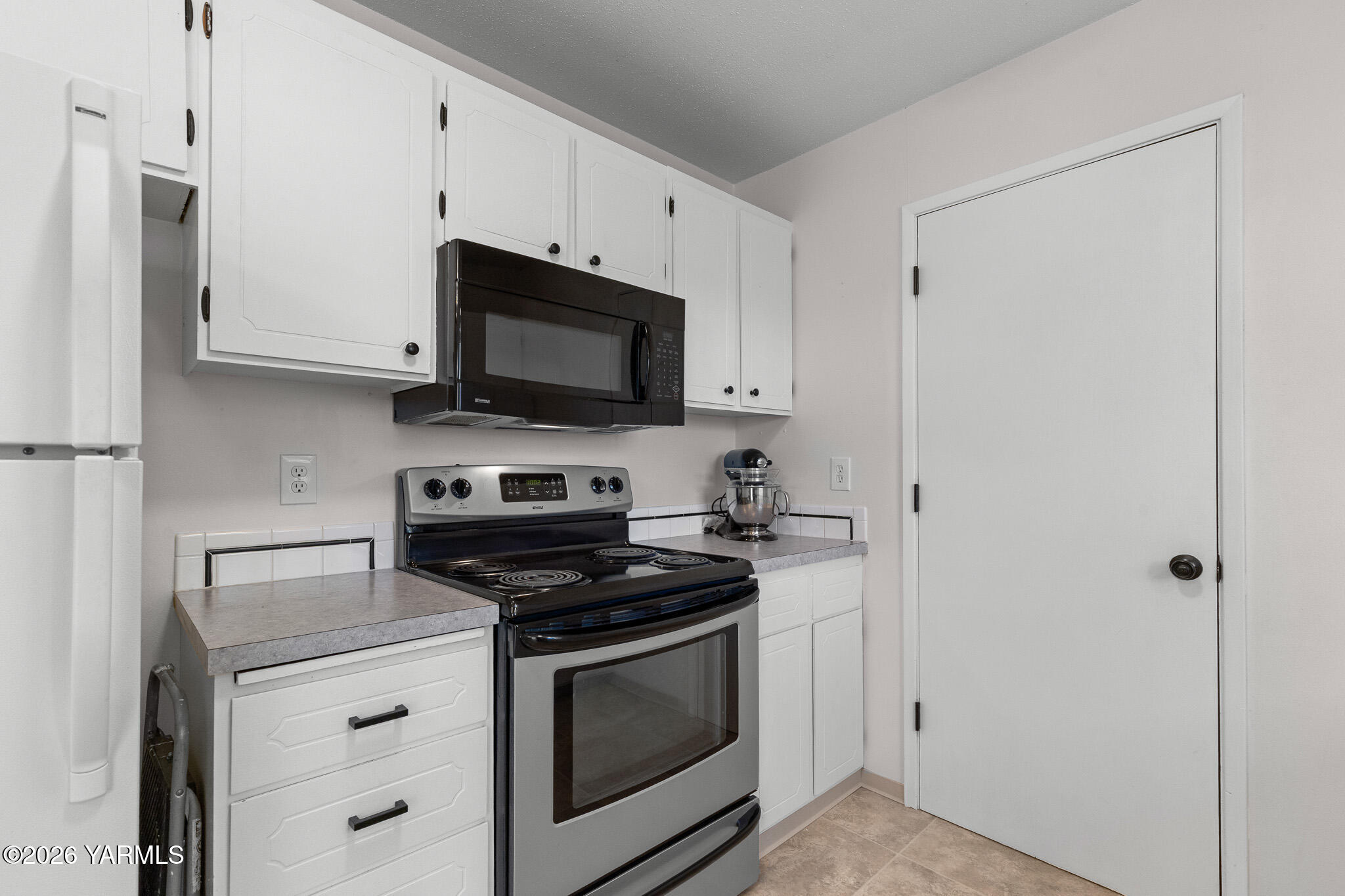 7606 Summitview Ave Unit: #15