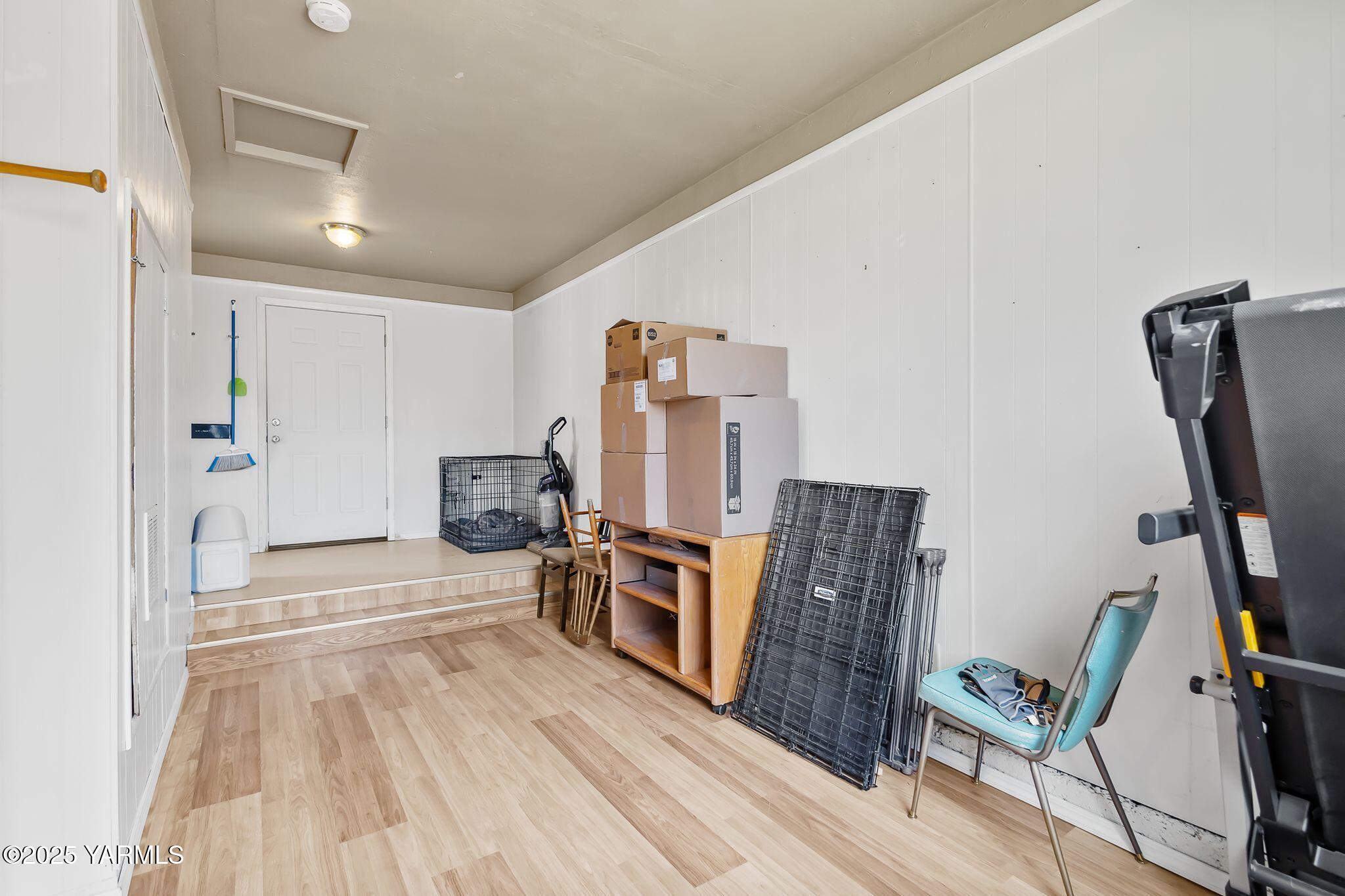 11 Suntides Blvd
