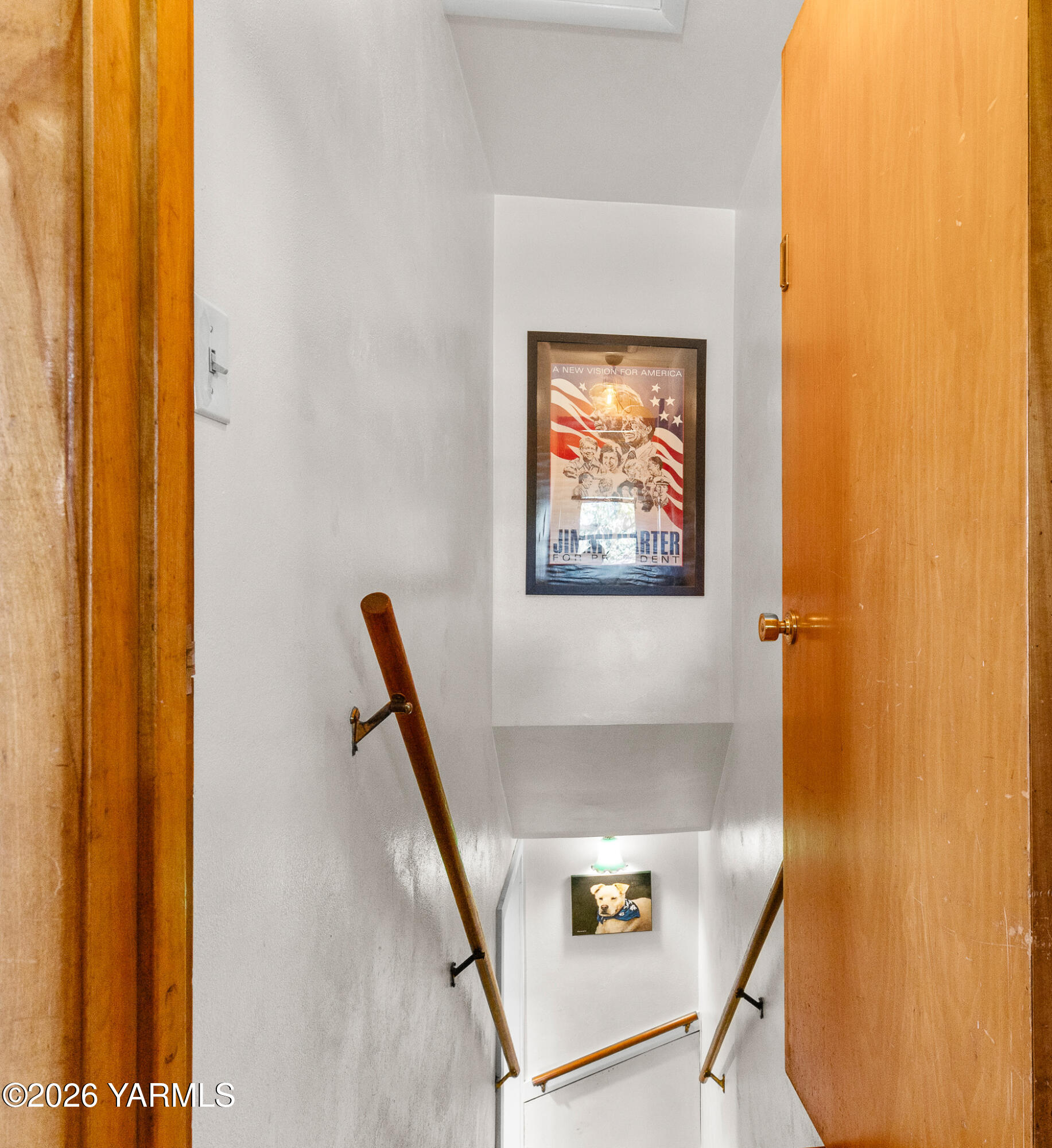 302 N 27th Ave