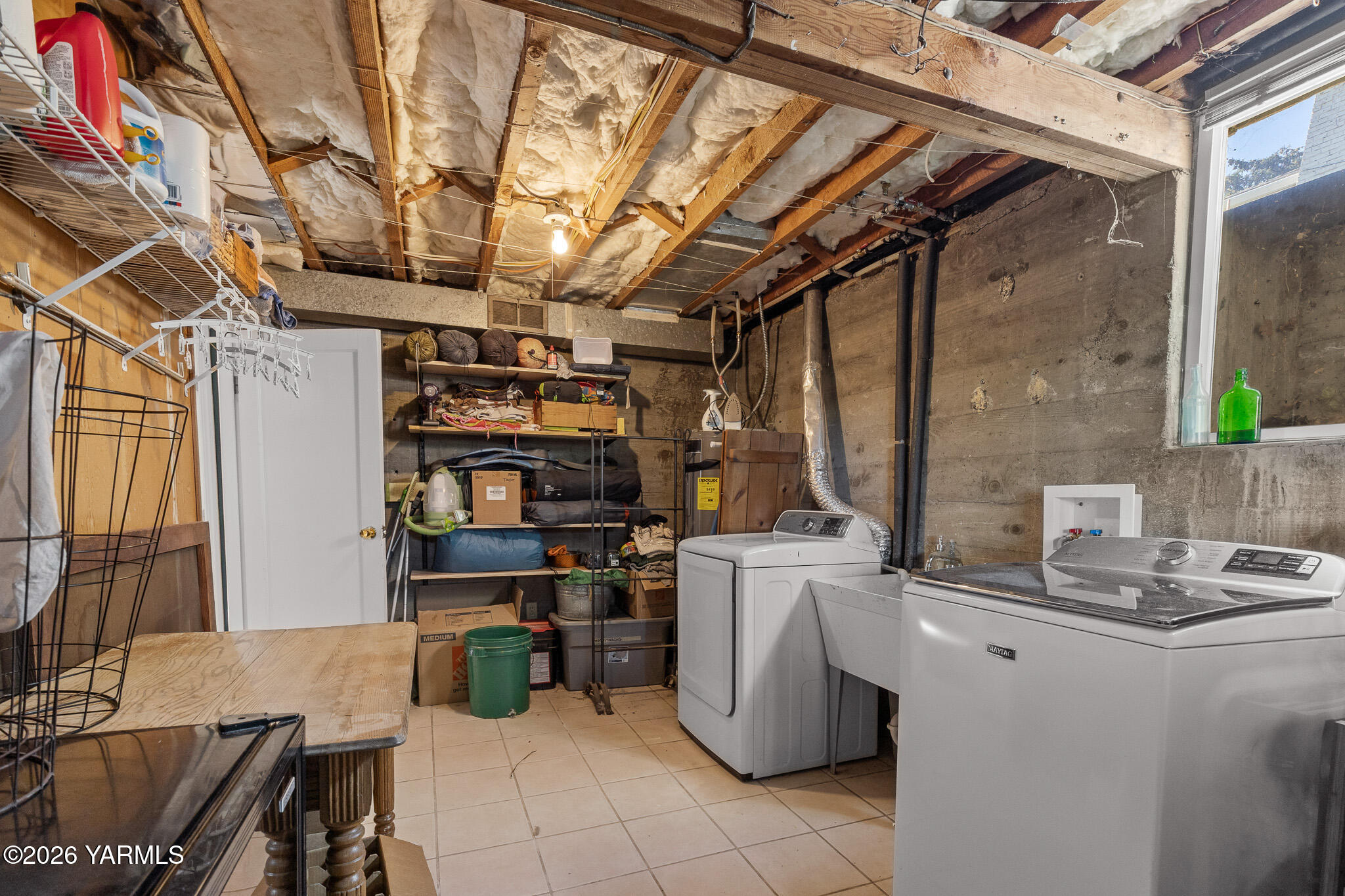 302 N 27th Ave