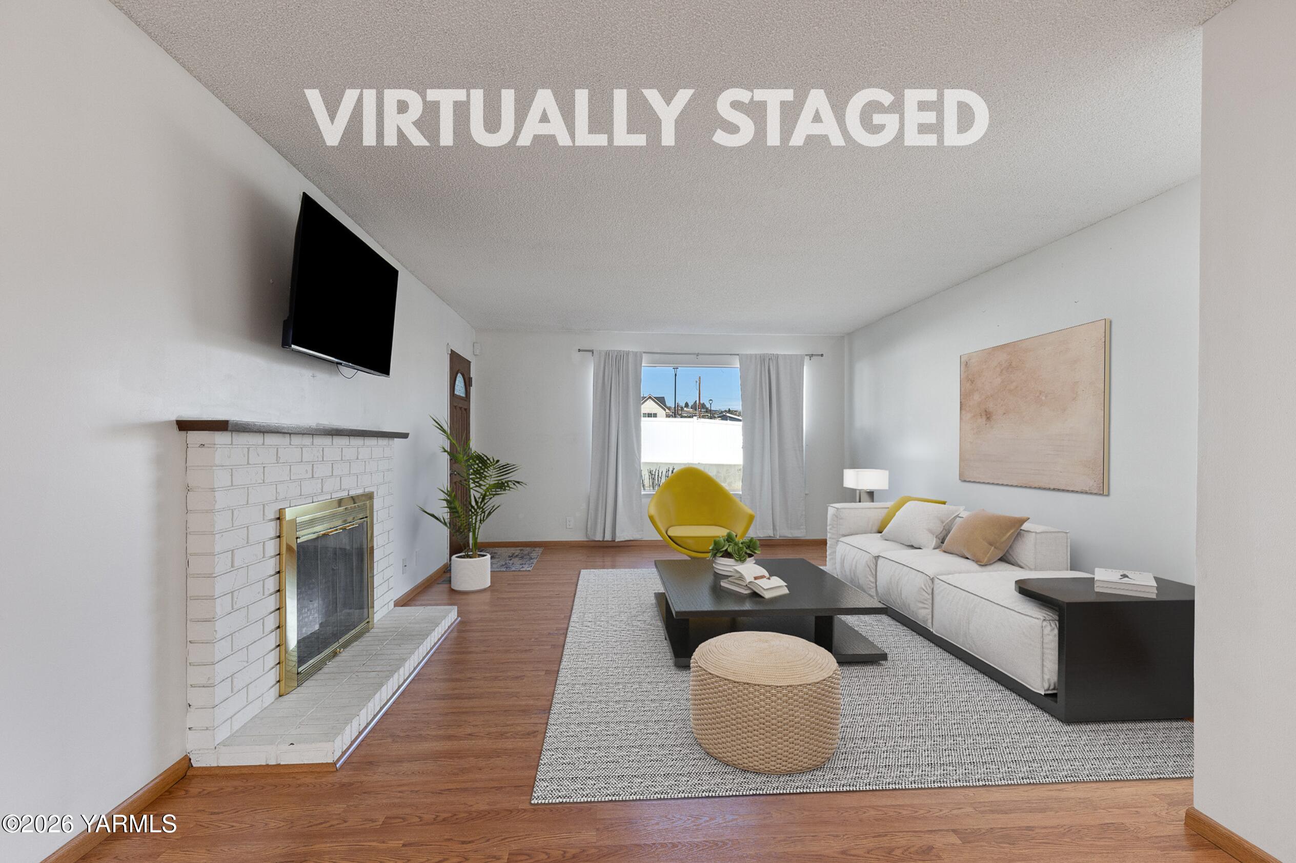 100 N 60th Ave Unit: 1