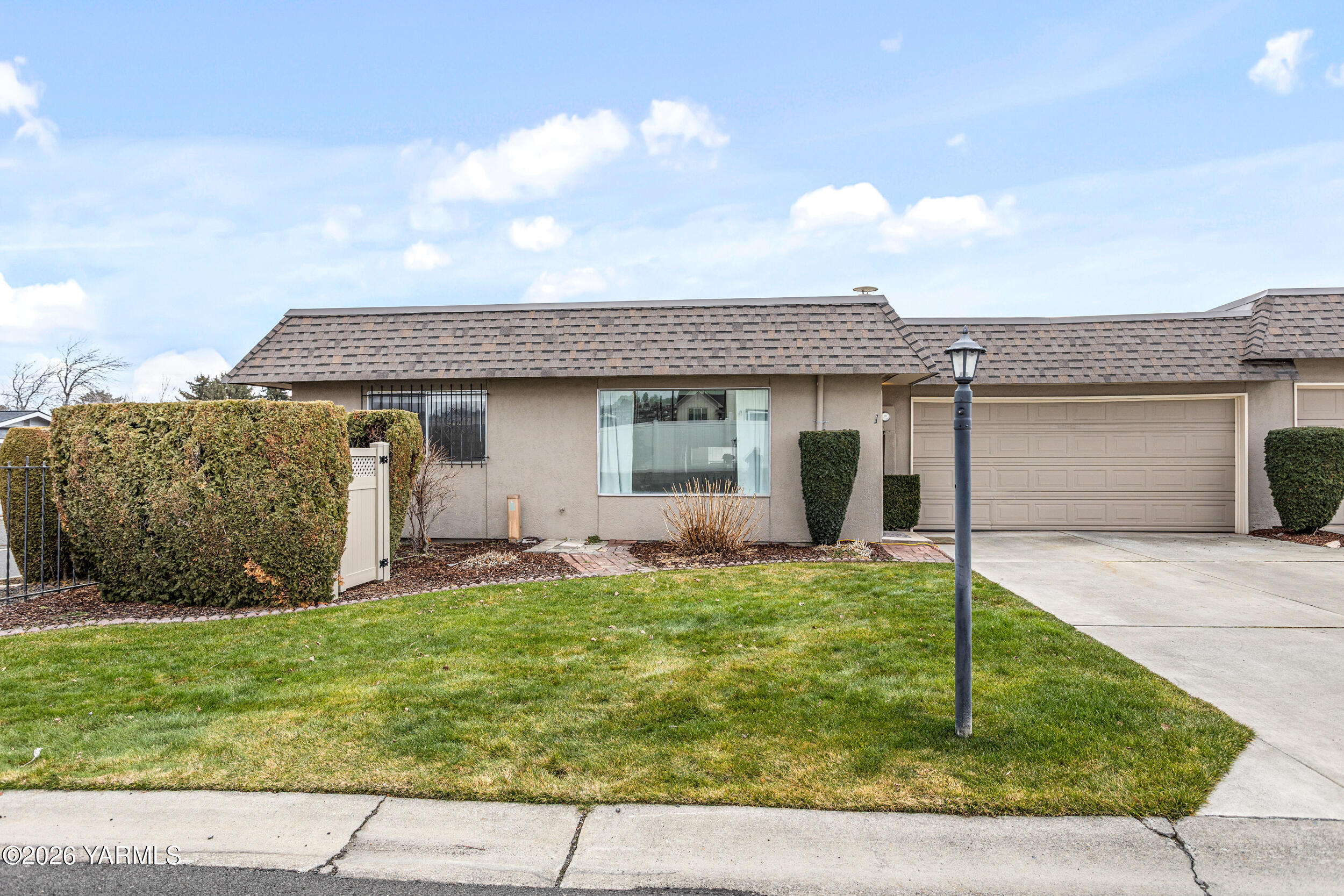100 N 60th Ave Unit: 1
