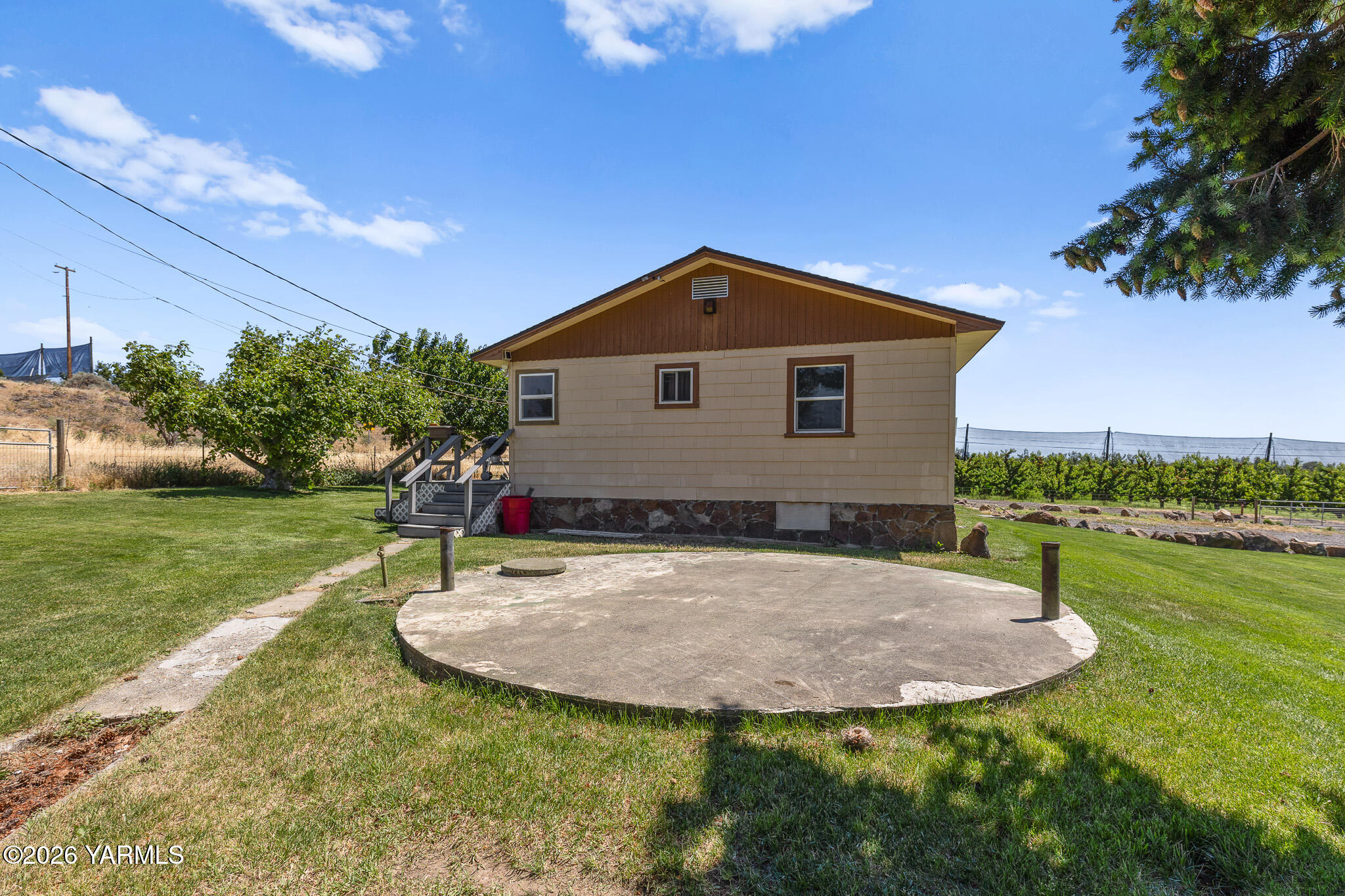 260 Schraeder Rd
