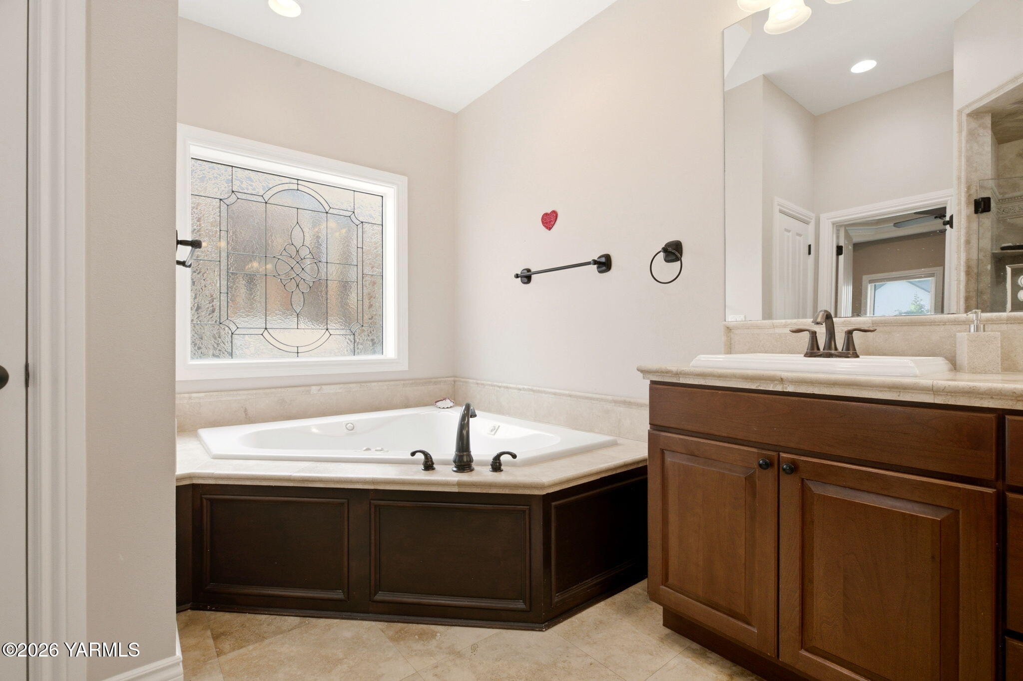 103 N 92nd Ave