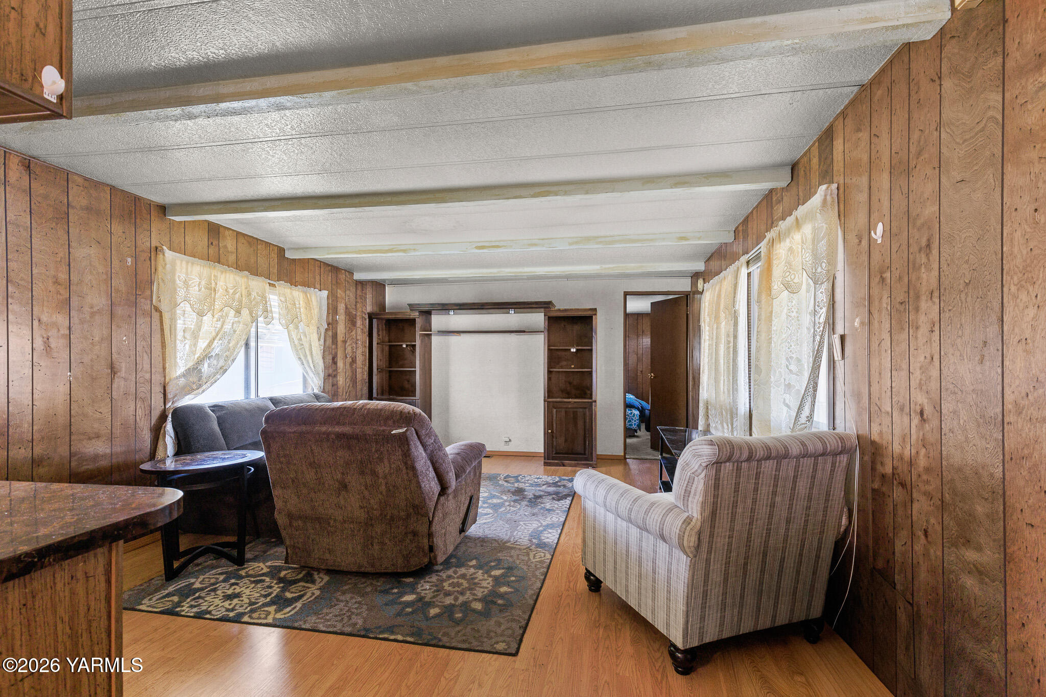 55 W Washington Ave Unit: 16