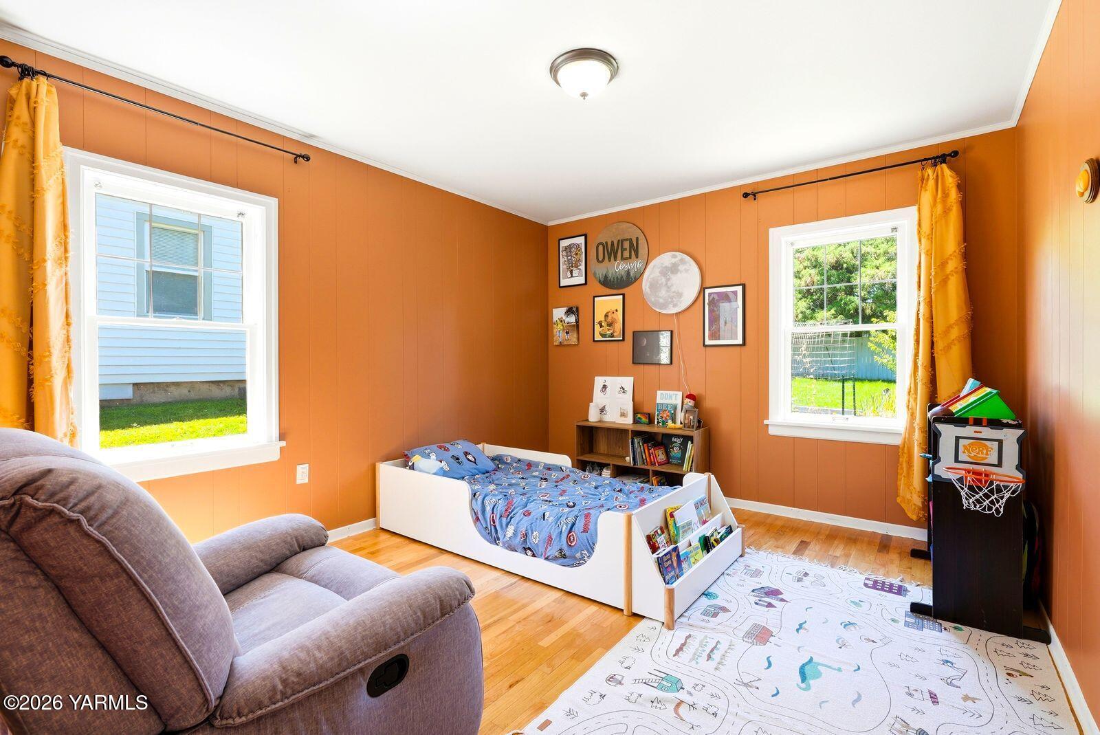 216 N 25th Ave