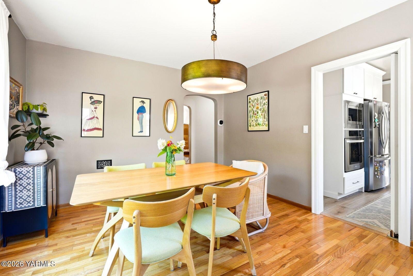 216 N 25th Ave