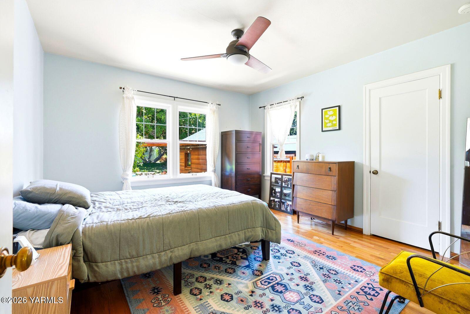 216 N 25th Ave