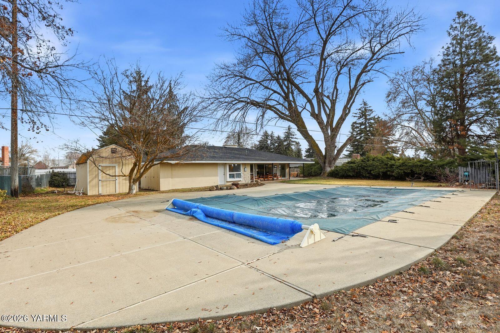 622 Pickens Rd