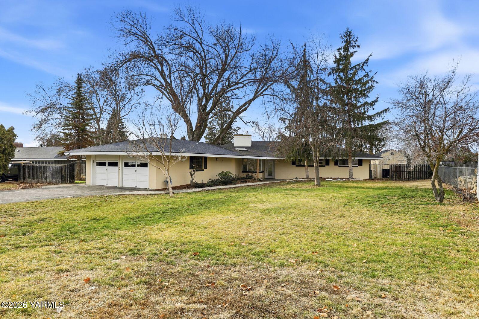 622 Pickens Rd