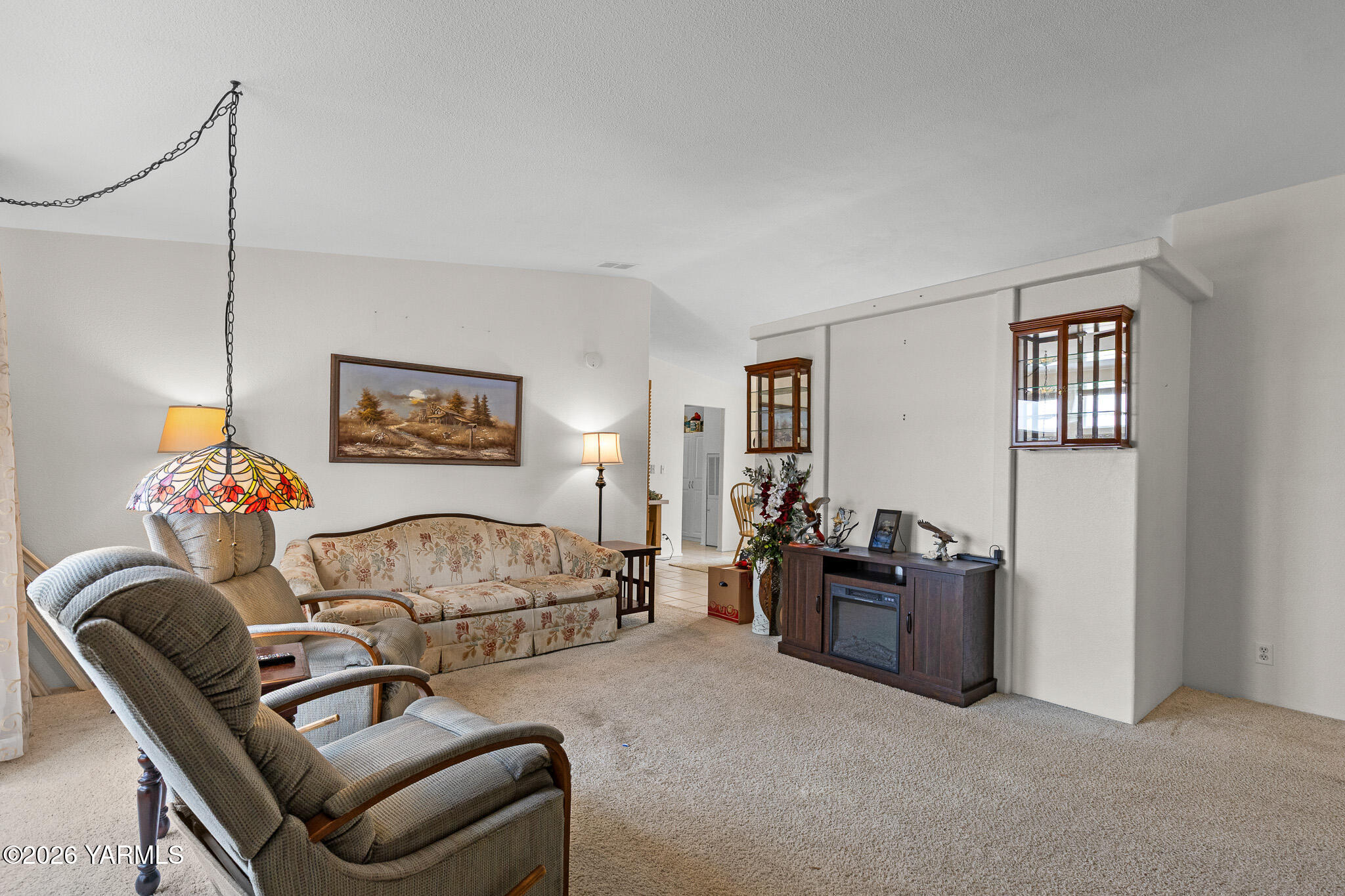 2416 City View Dr