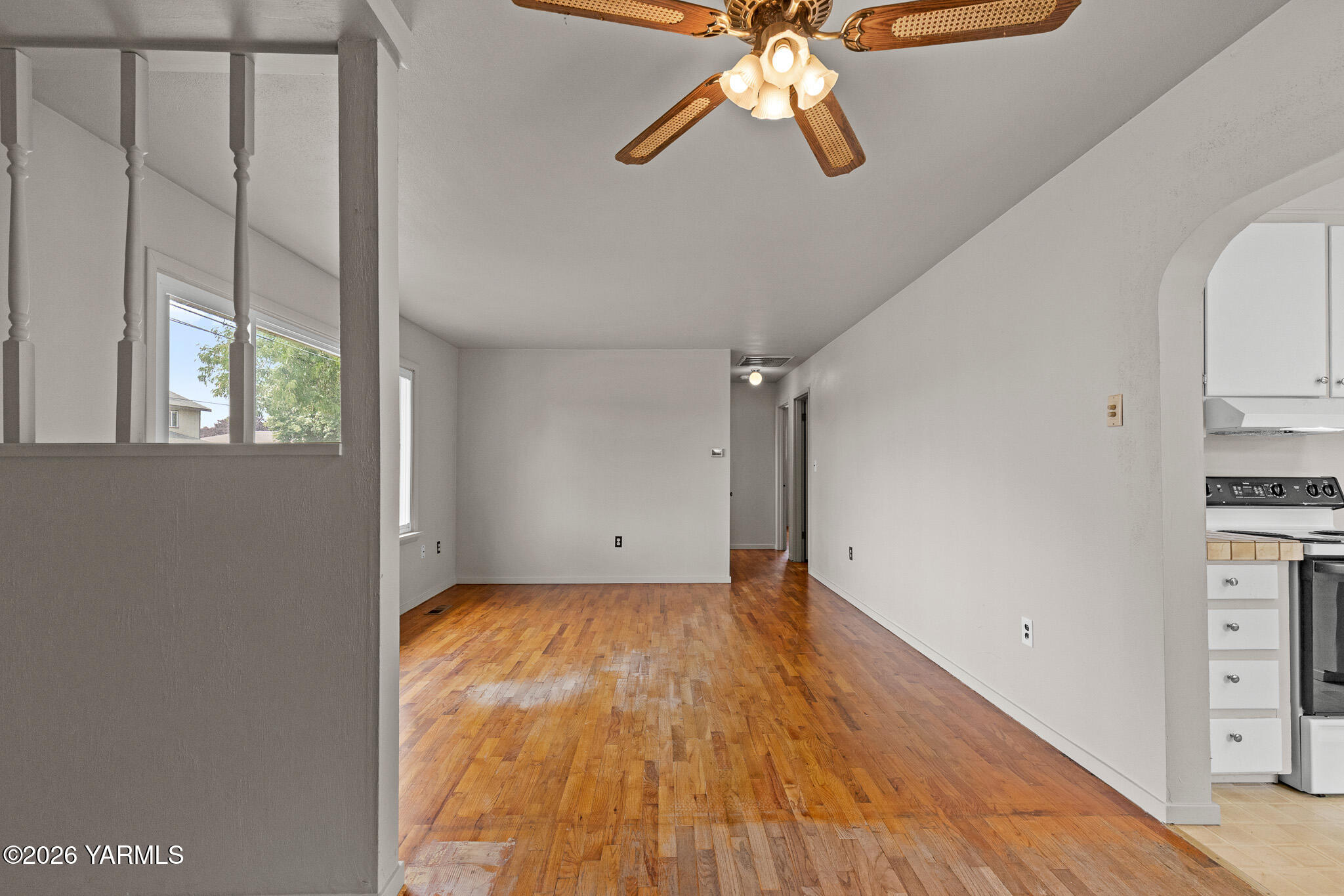 1205 S 34th Ave