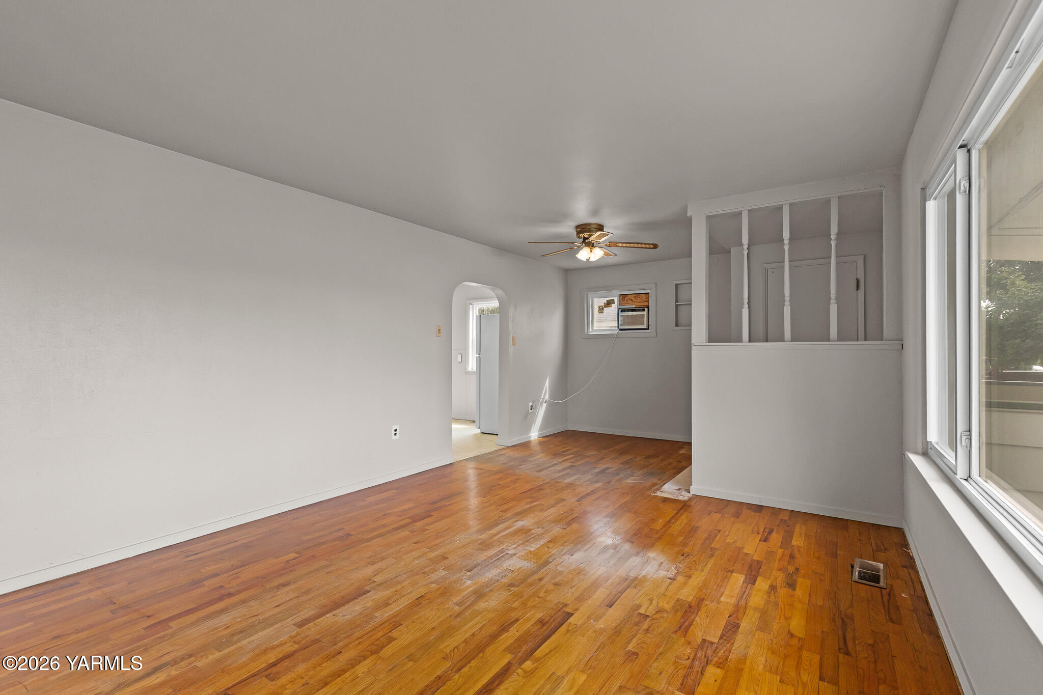 1205 S 34th Ave