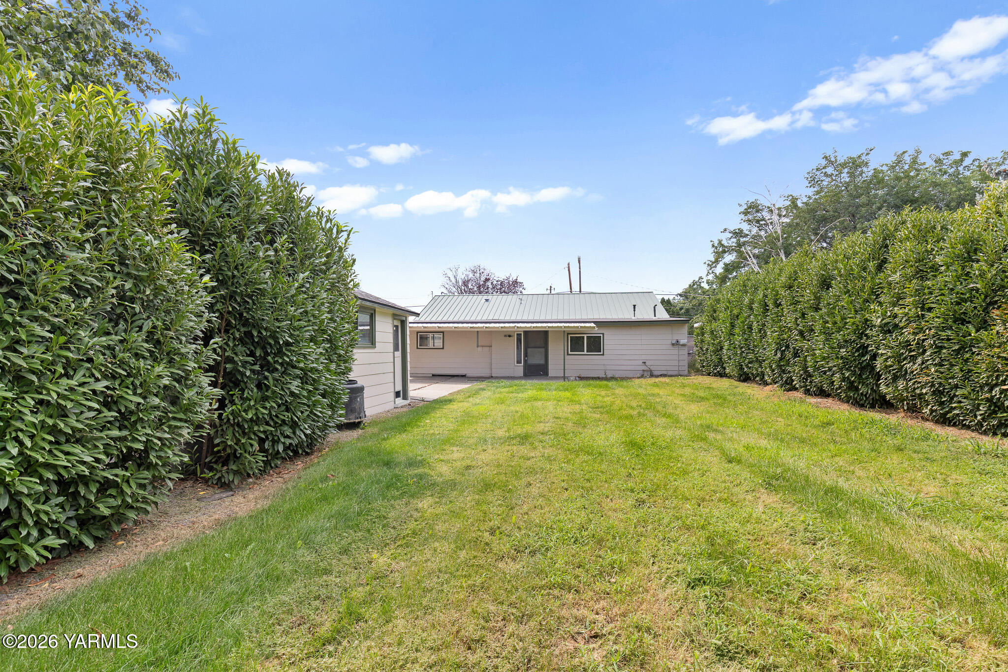 1205 S 34th Ave