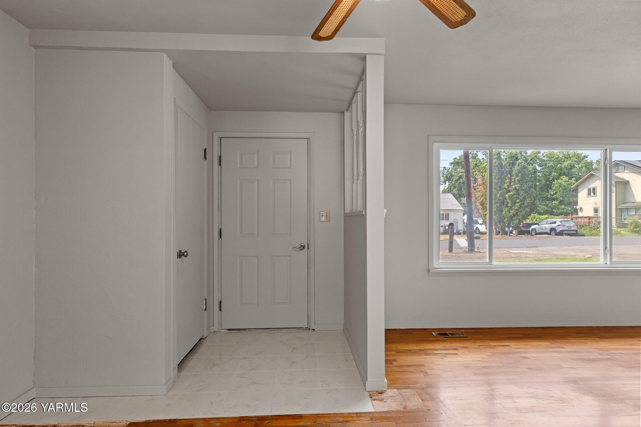 1205 S 34th Ave