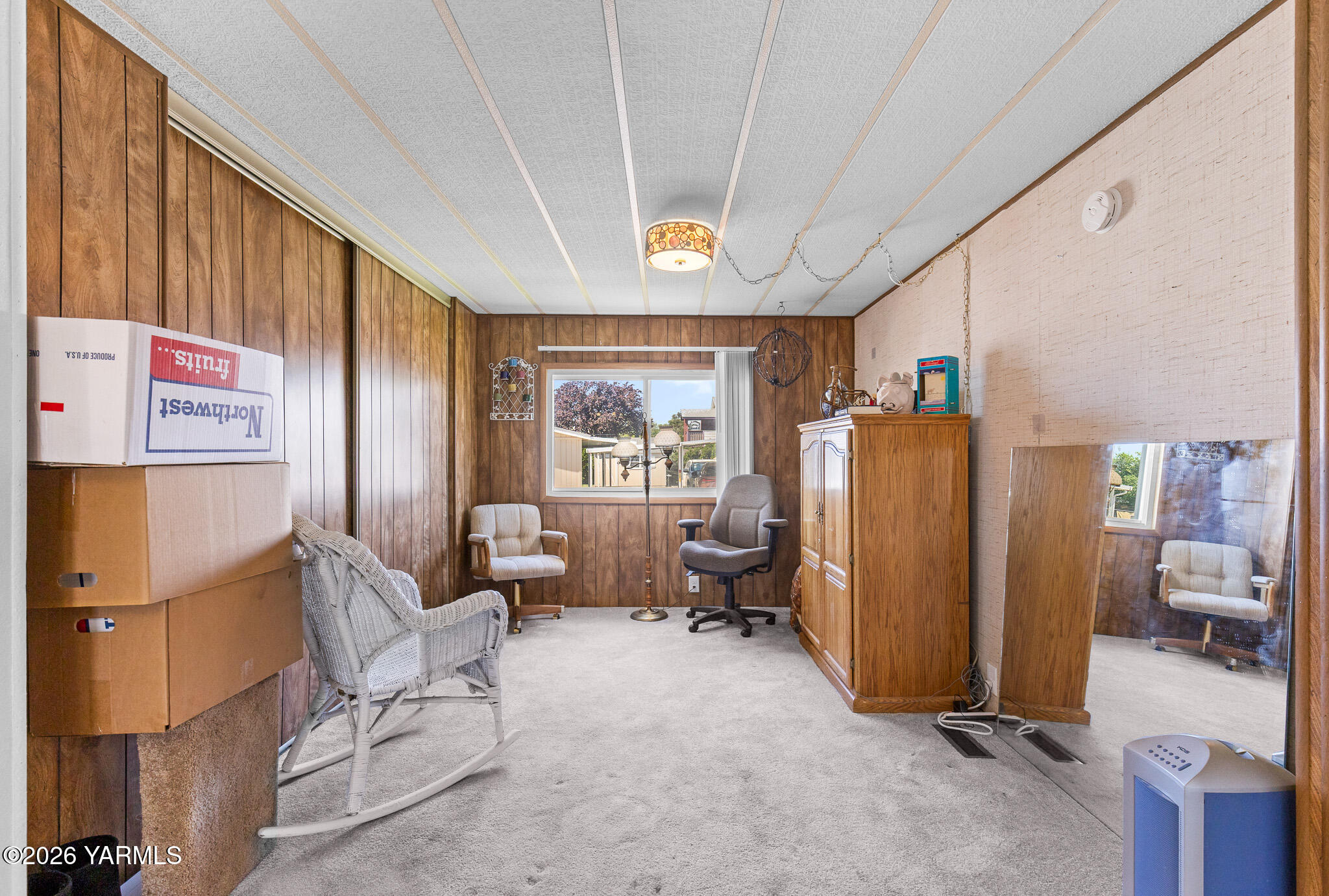 18 W Washington Ave Unit: 23