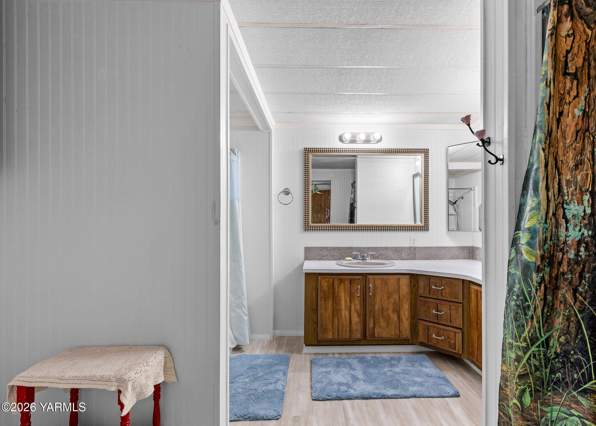 18 W Washington Ave Unit: 23