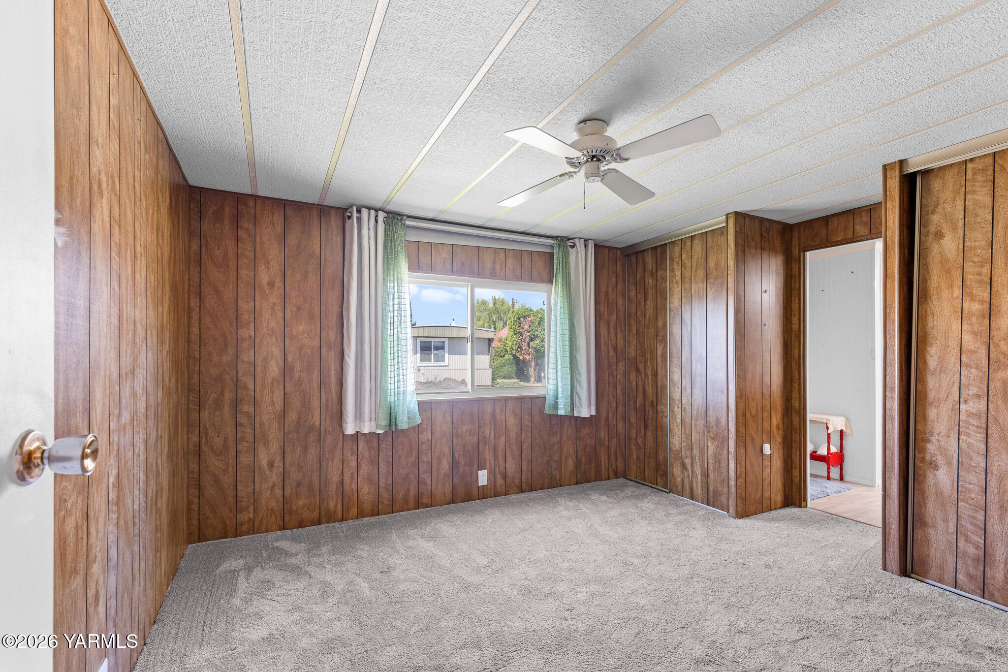 18 W Washington Ave Unit: 23