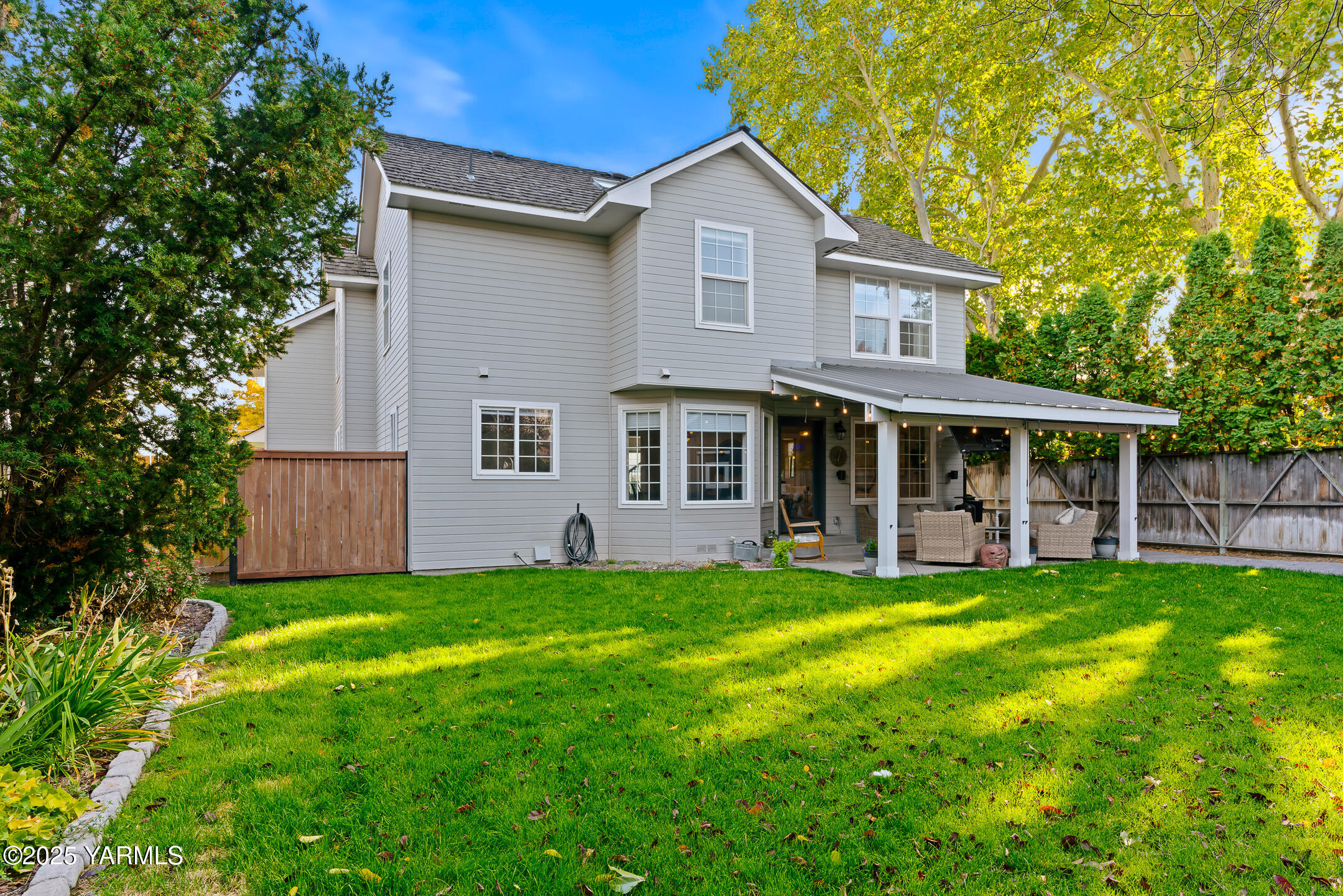 612 N 44th Ave