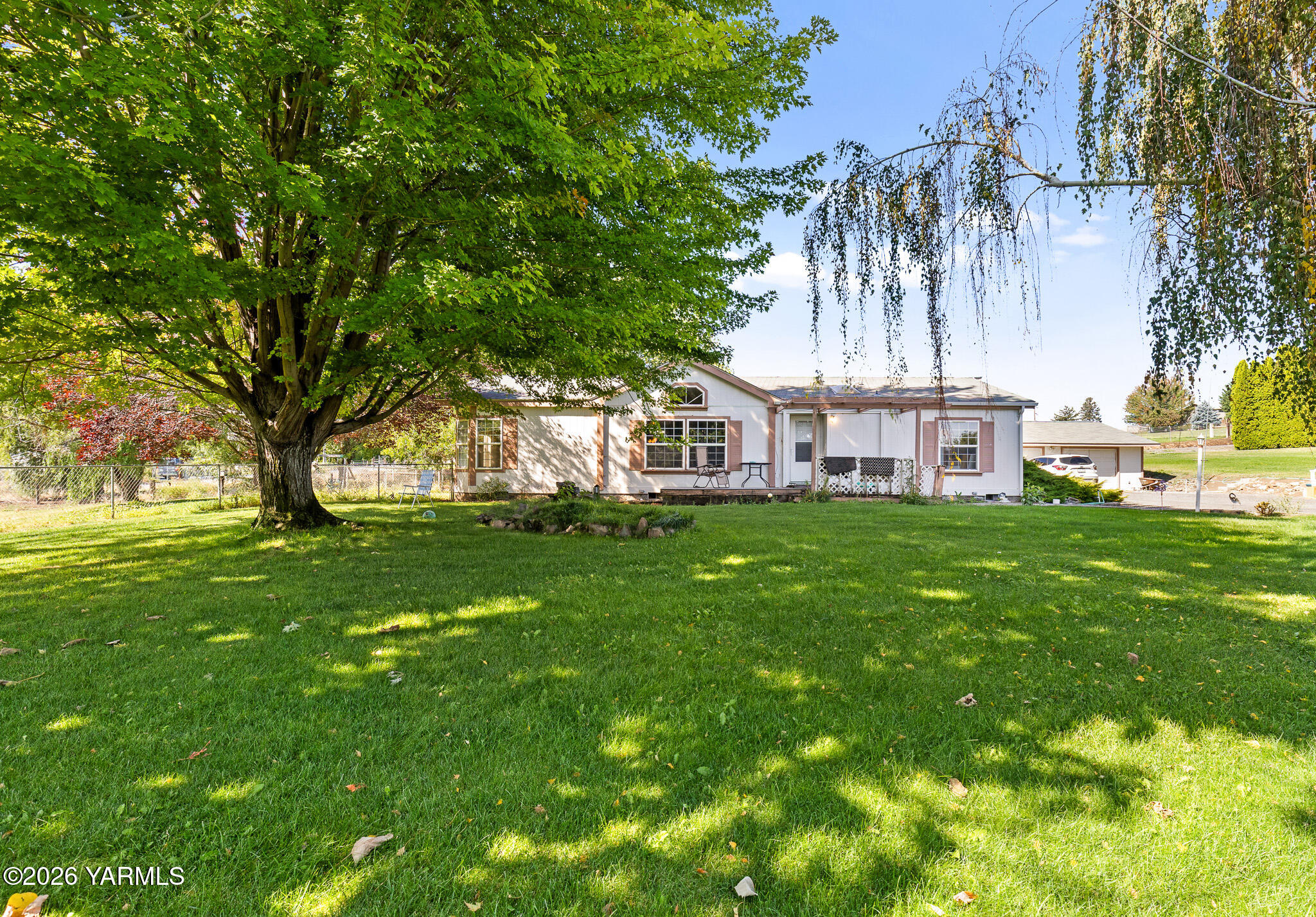 240 Emerald Acres Dr
