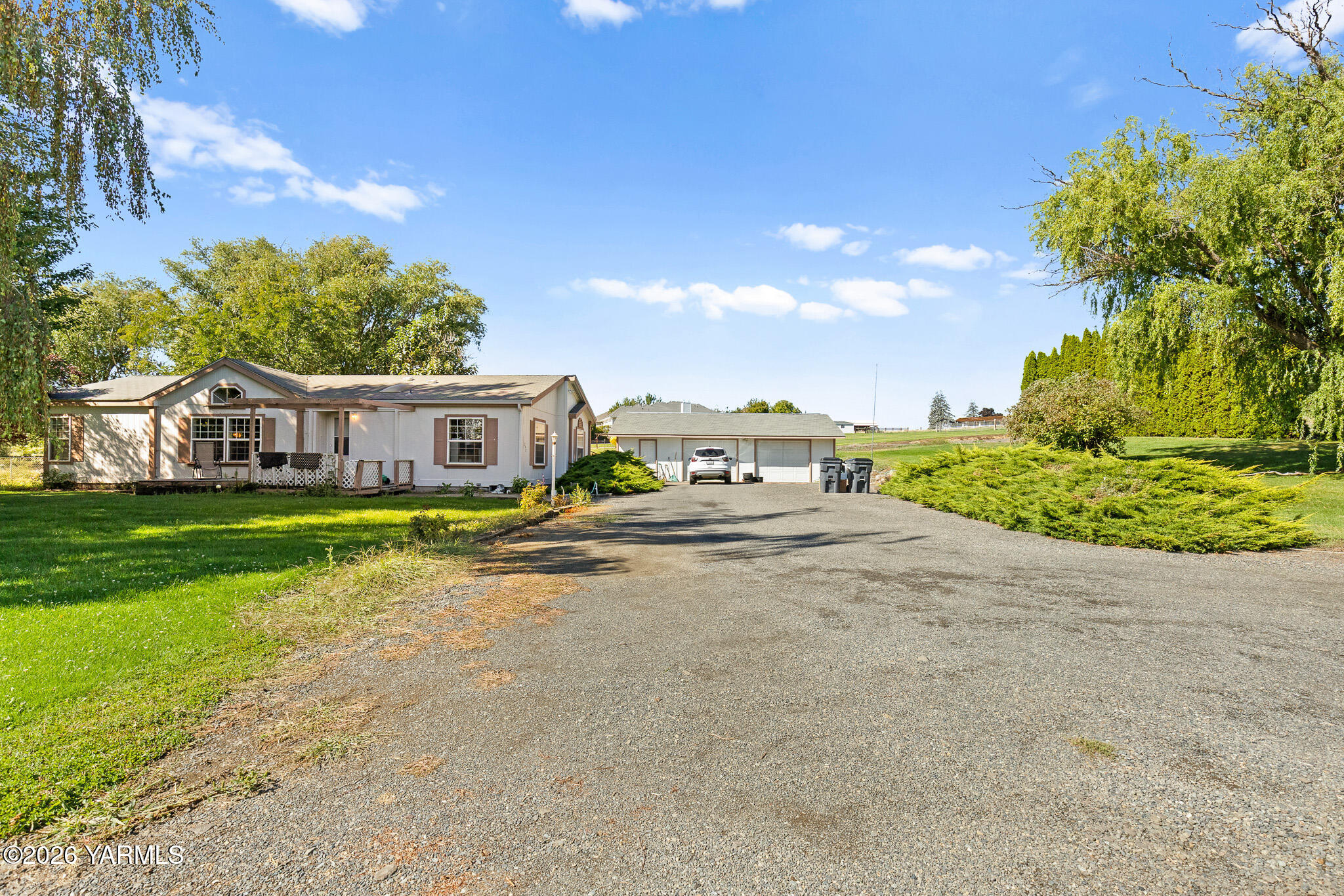 240 Emerald Acres Dr