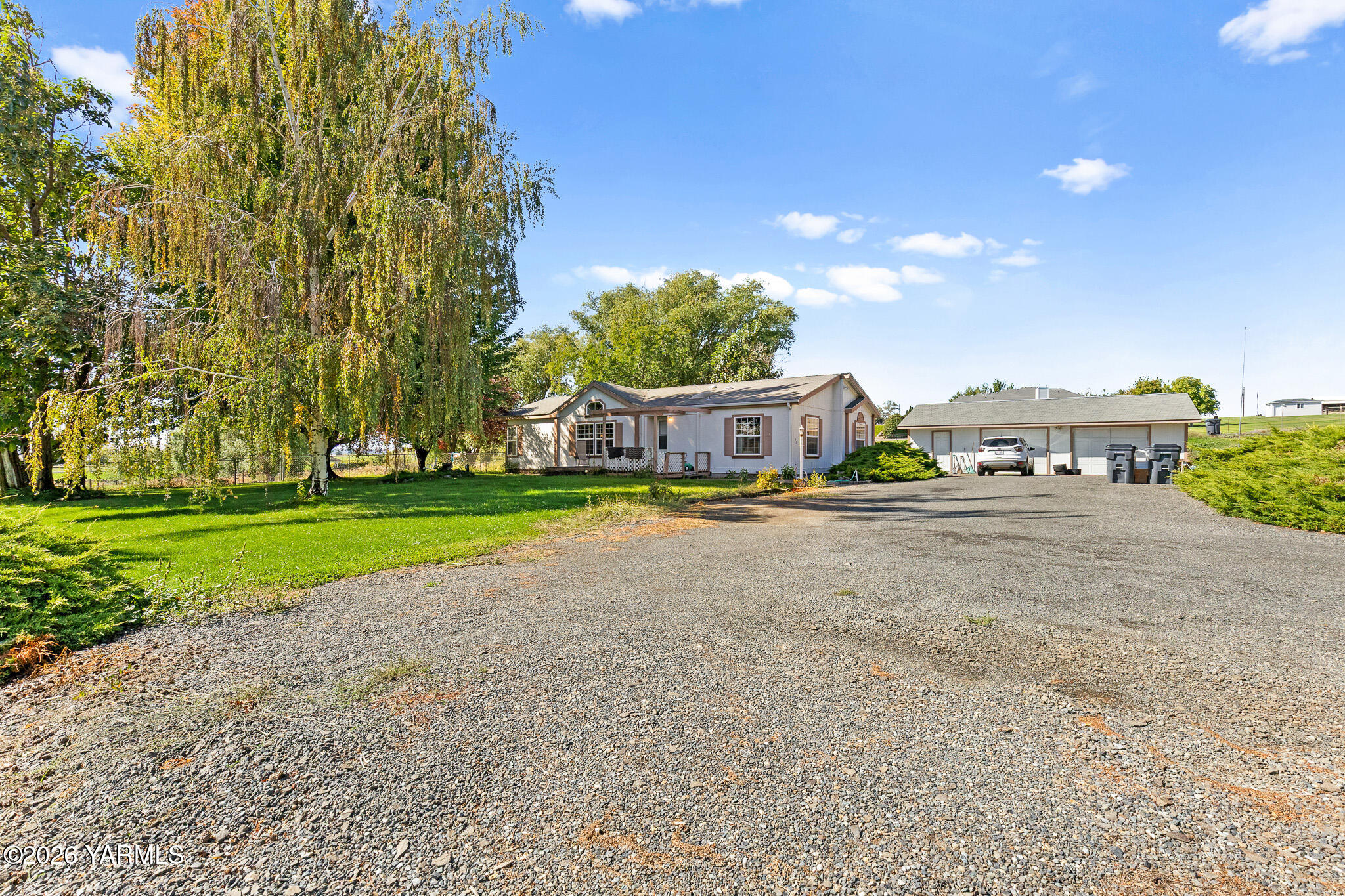 240 Emerald Acres Dr