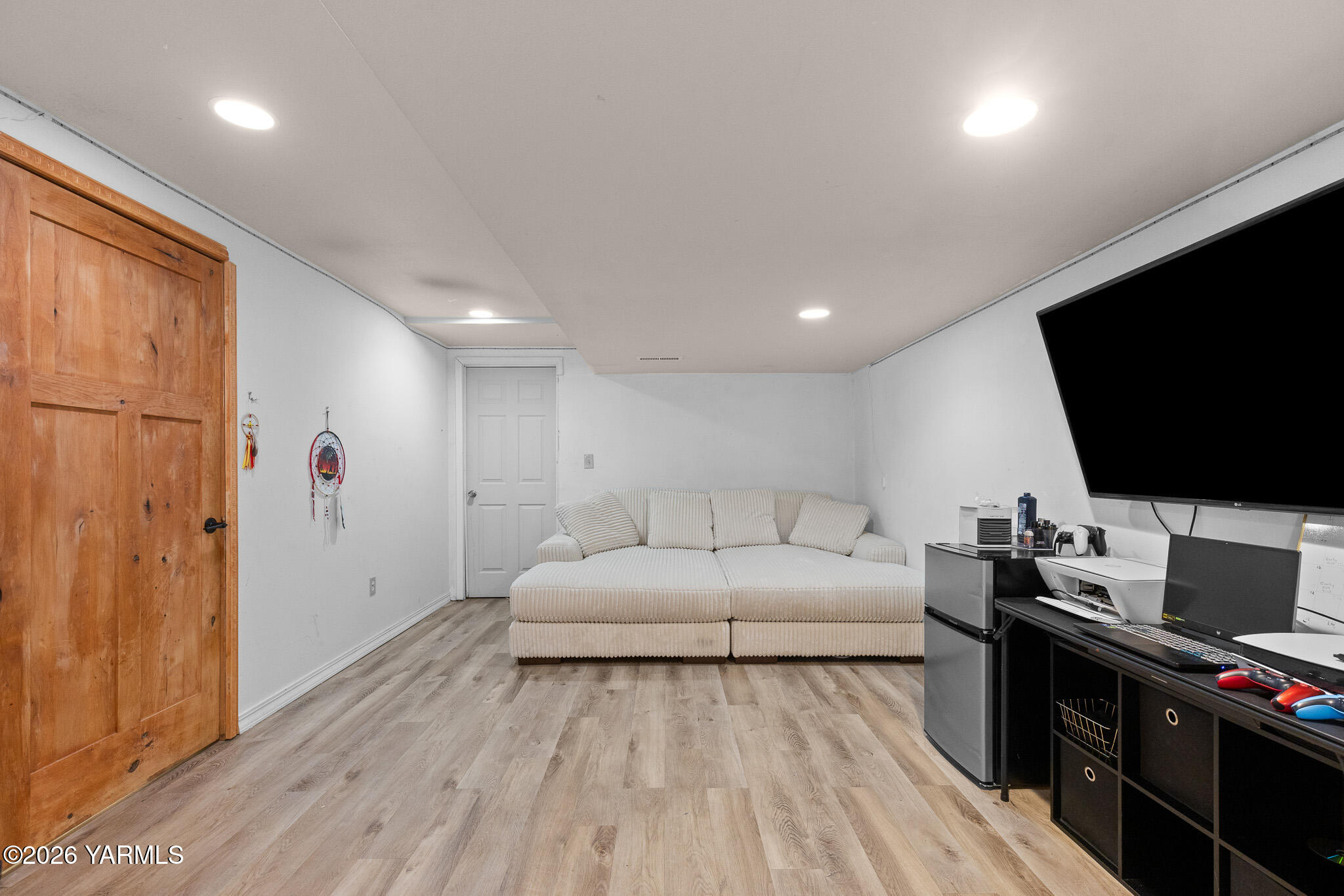 221 N 26th Ave
