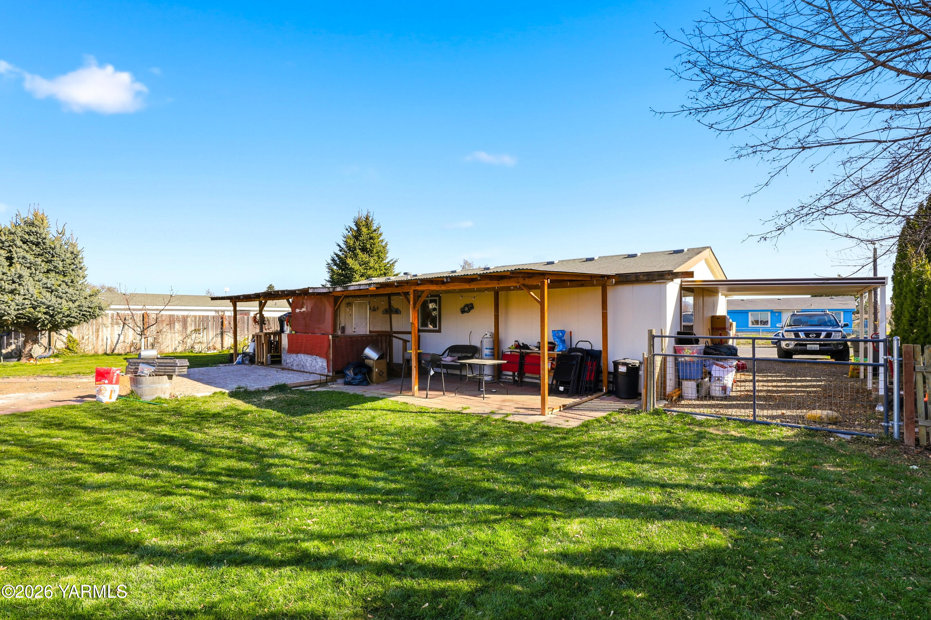 1406 Ashbrooks Way