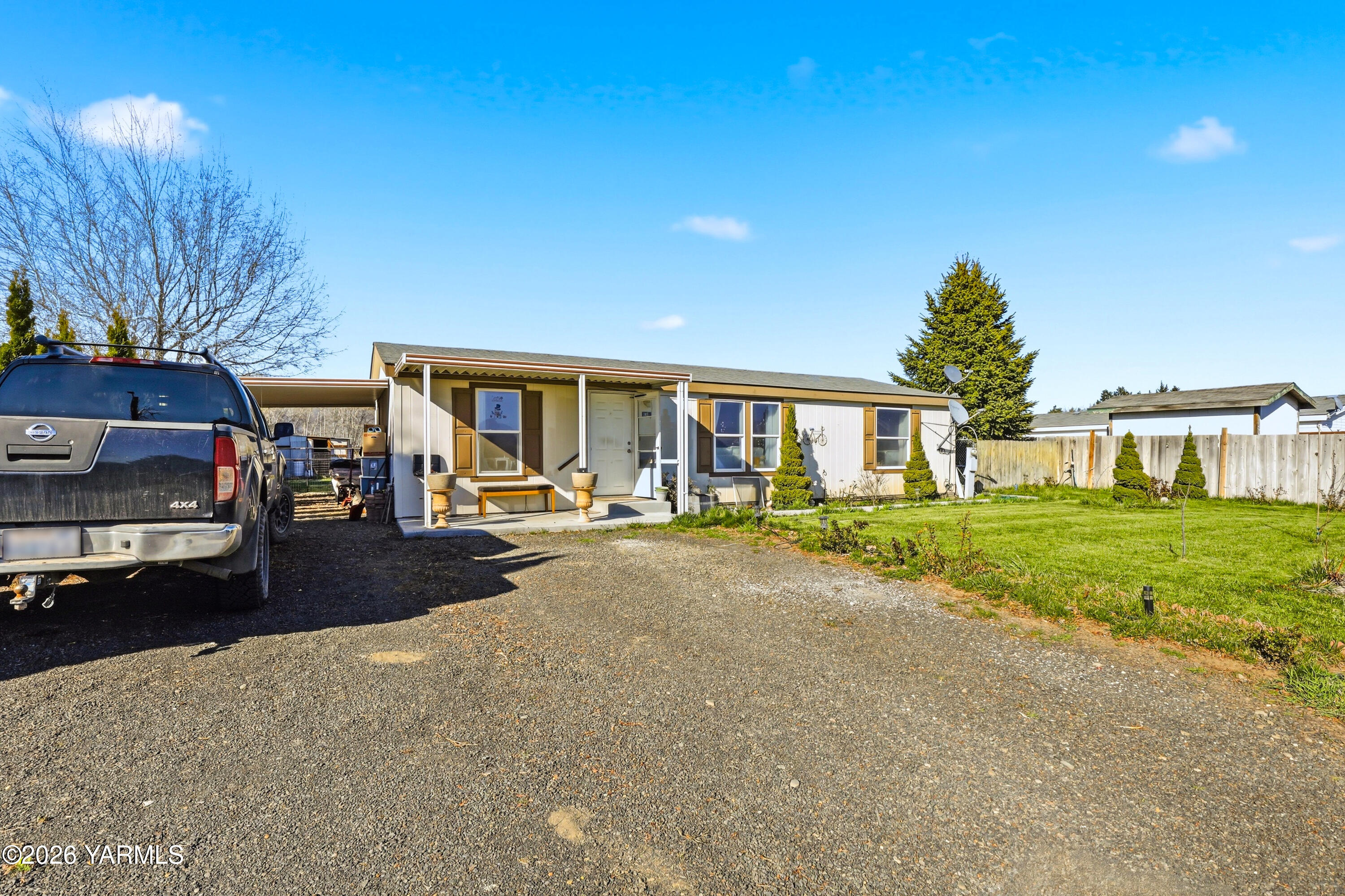 1406 Ashbrooks Way