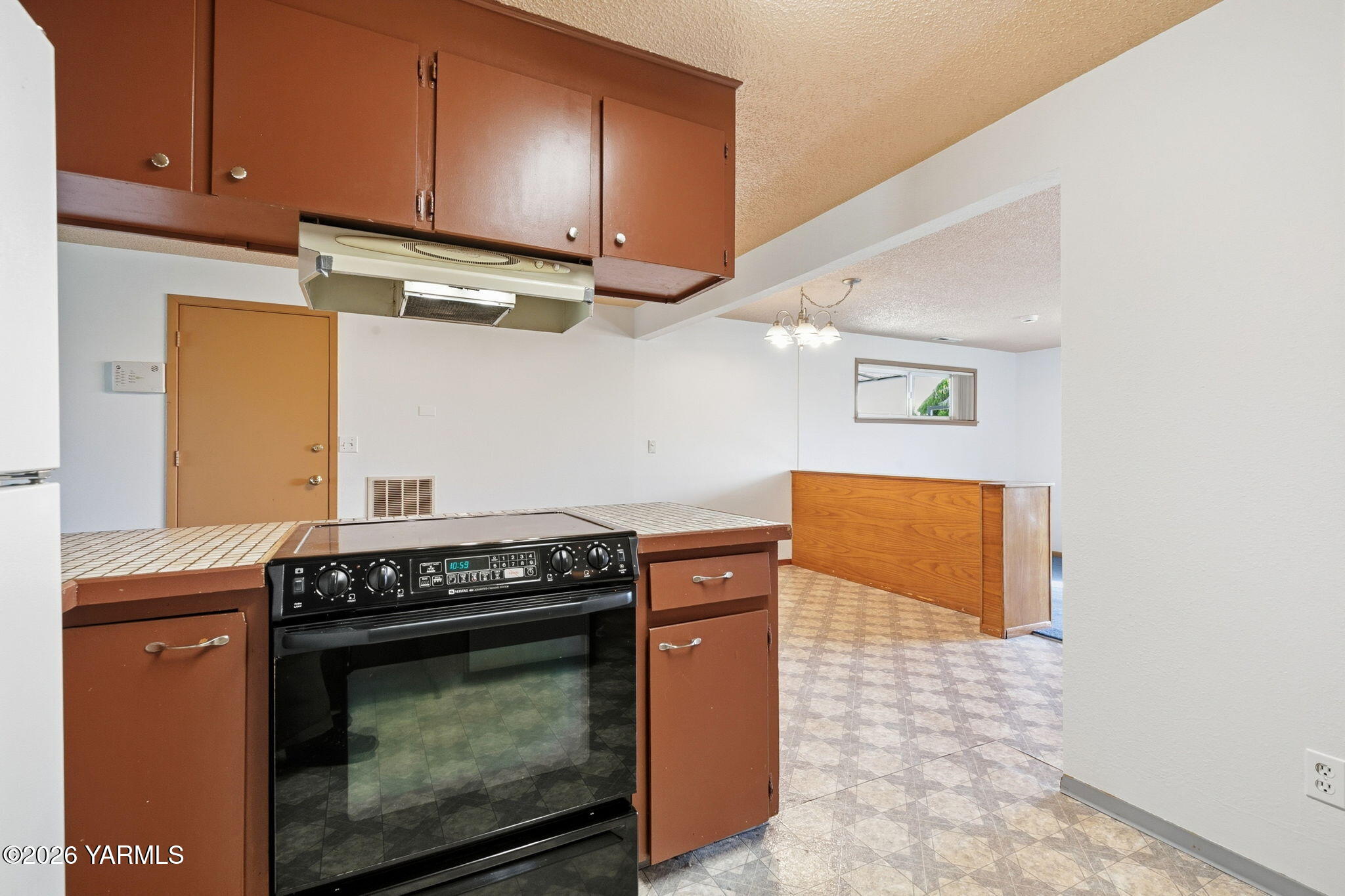 819 N 18th Ave