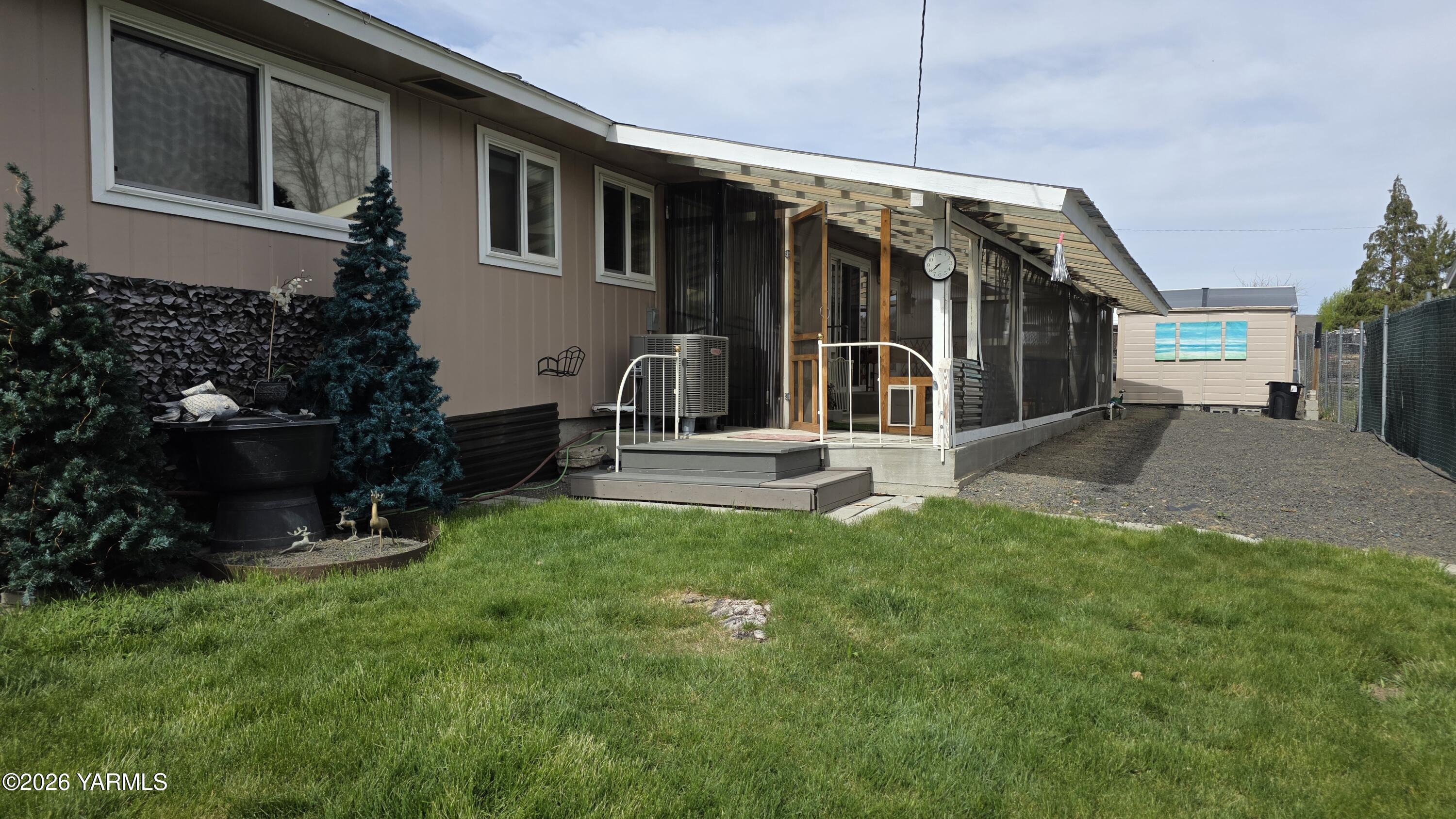 2908 Richey Rd