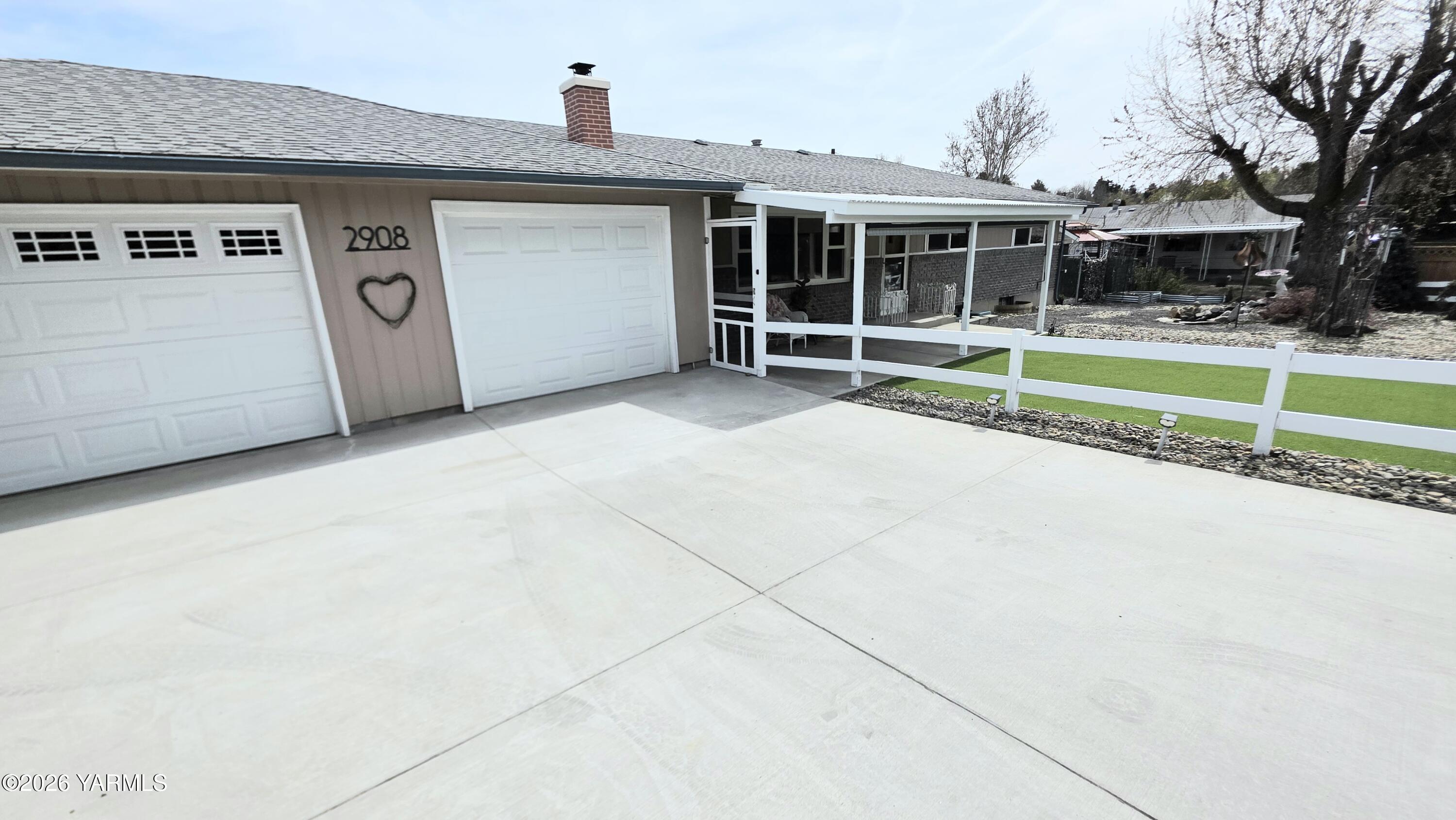 2908 Richey Rd